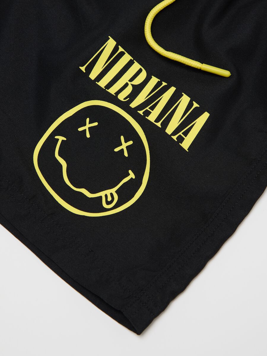 Black swimming trunks with Nirvana logo_5