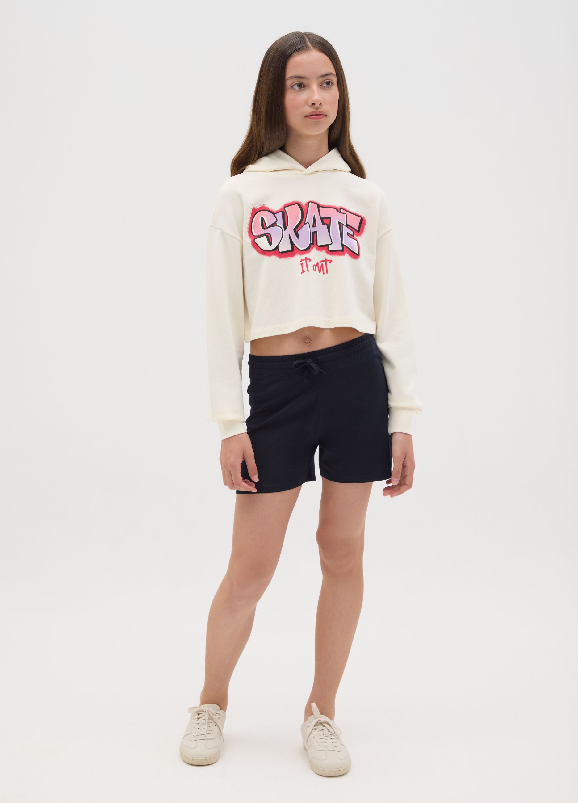 Cotton shorts with drawstring