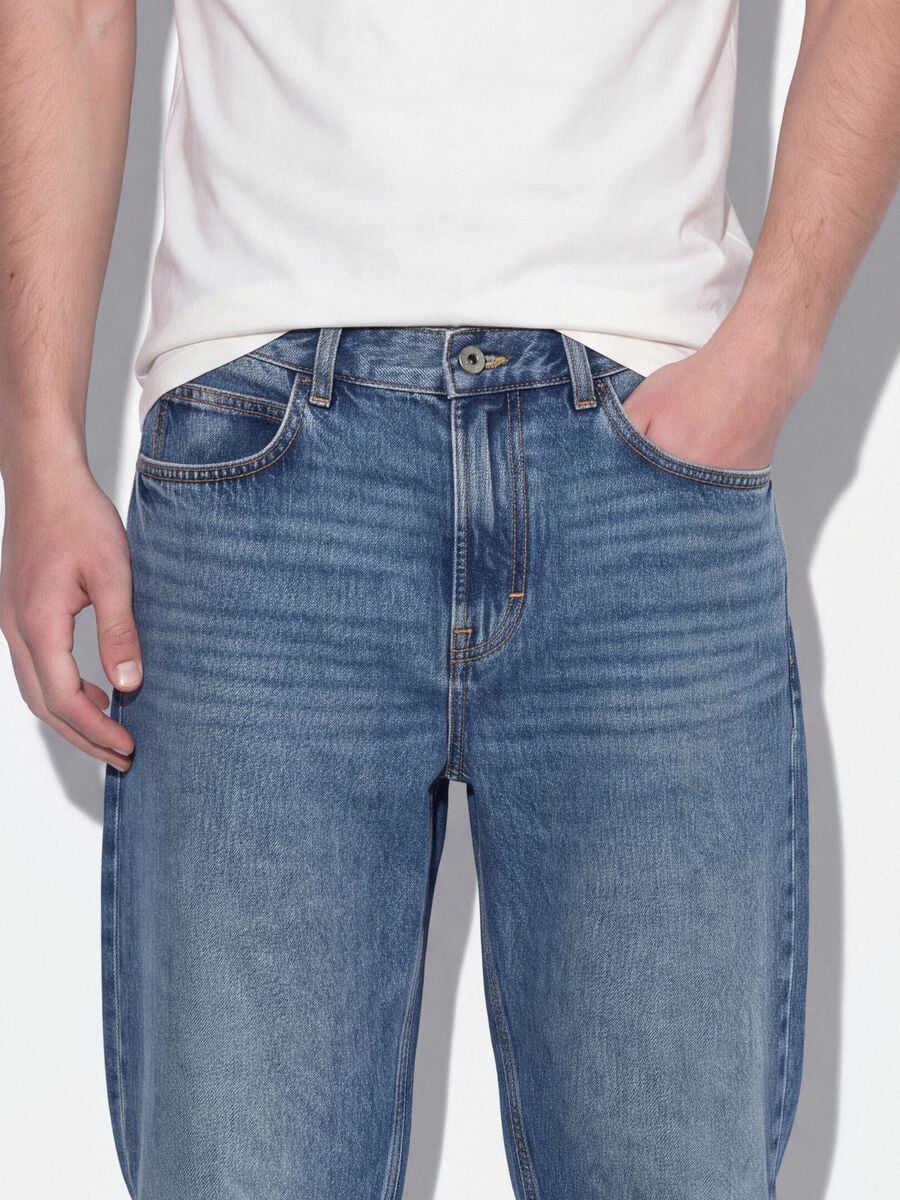 Blue denim jeans in pure cotton, loose fit_2