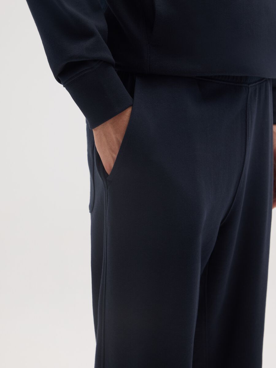 Black pure cotton trousers with oversized fit_3