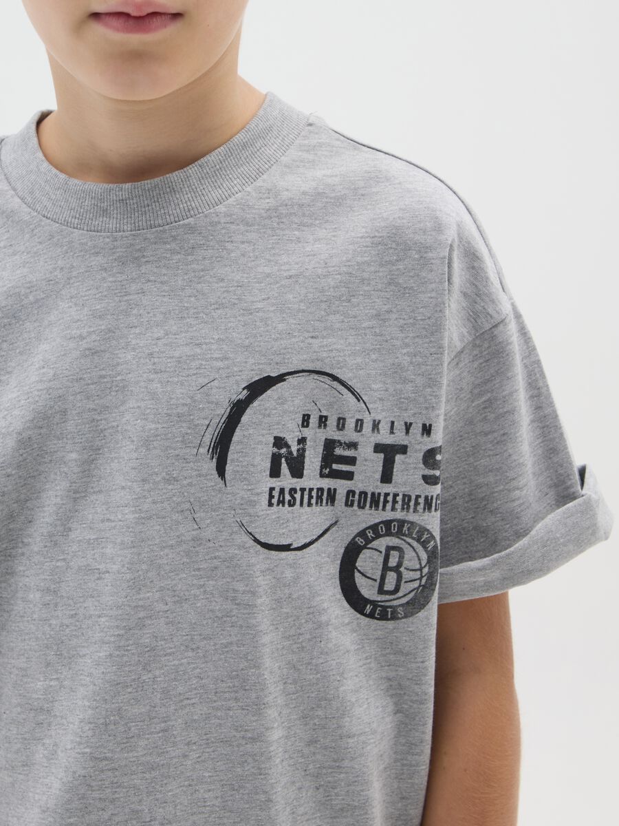 Grey cotton boy's t-shirt with Nets logo_2