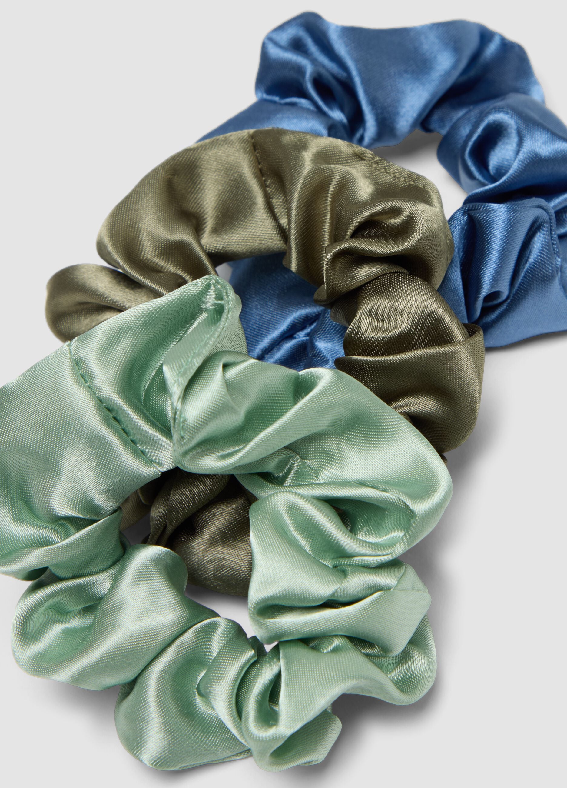 SINCERELY HAIR Medium satin scrunchies 3-piece set Blue & Green