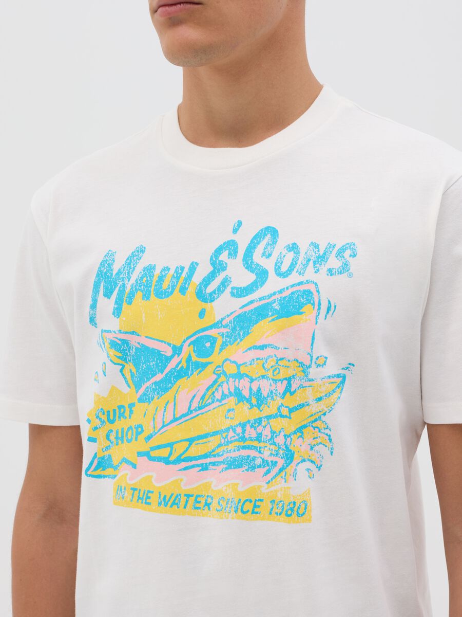 White T-shirt with Maui & Sons graphic print_3