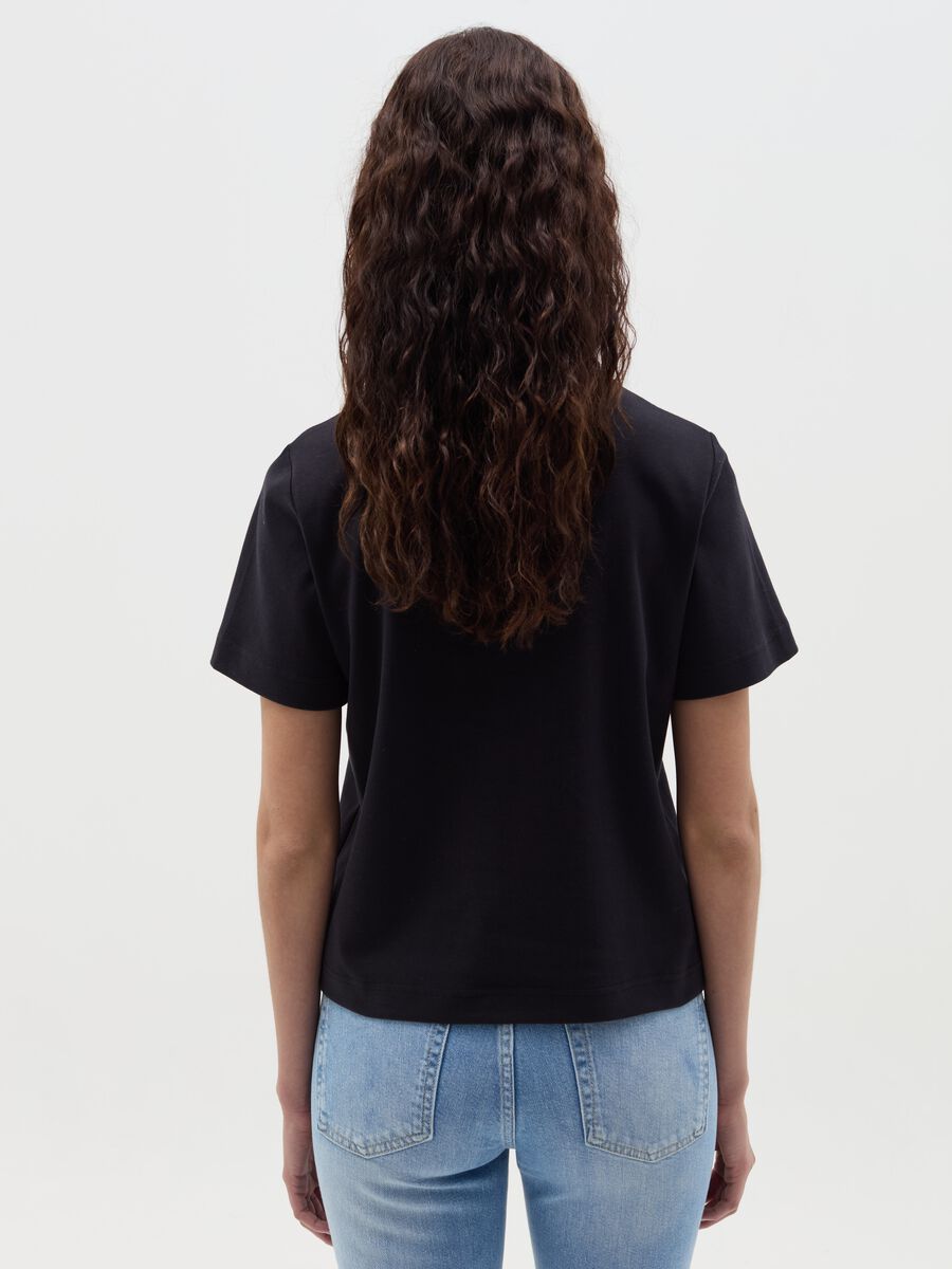 Solid colour T-shirt with round neck_3