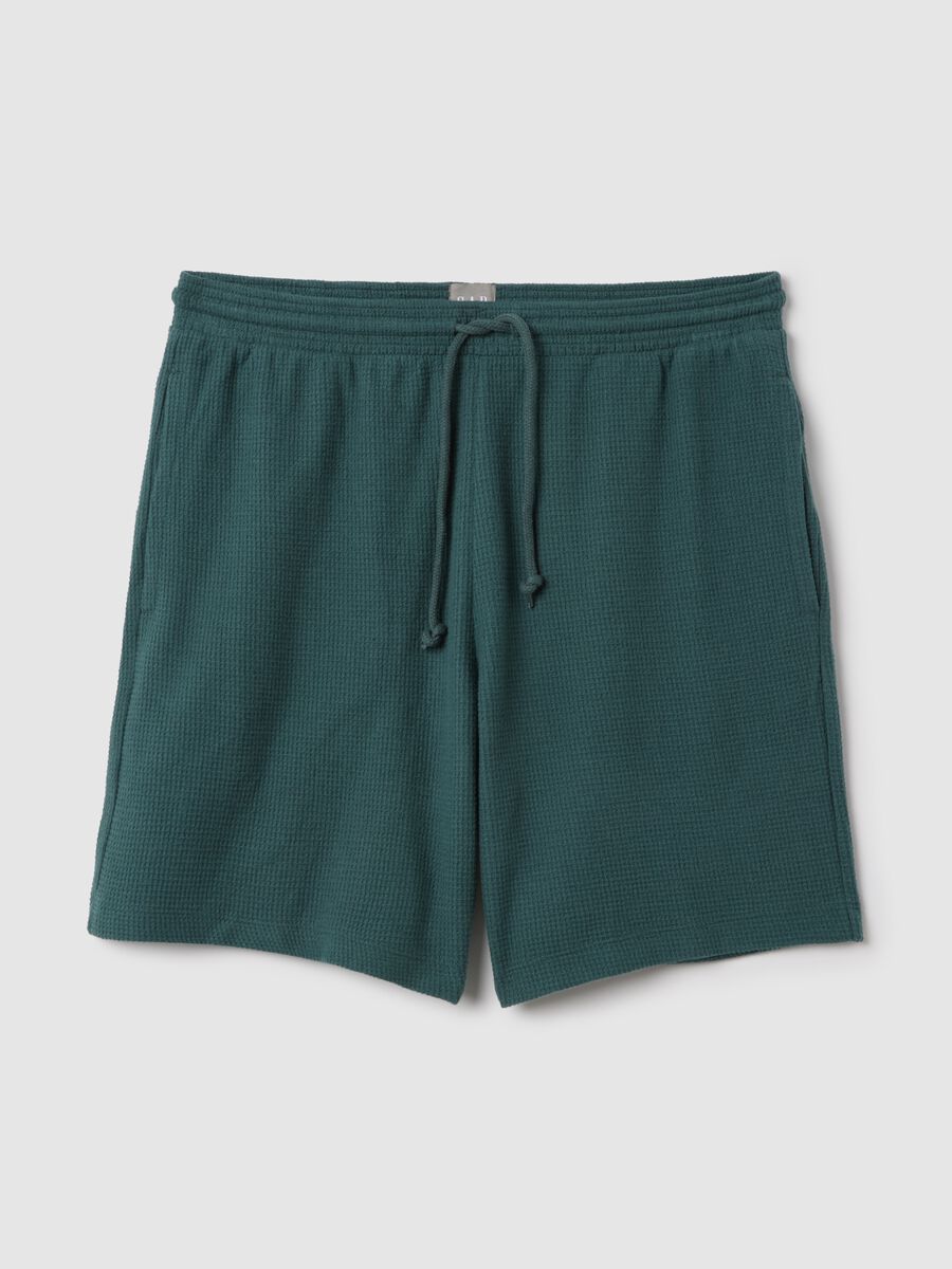 Green waffle fabric shorts_0