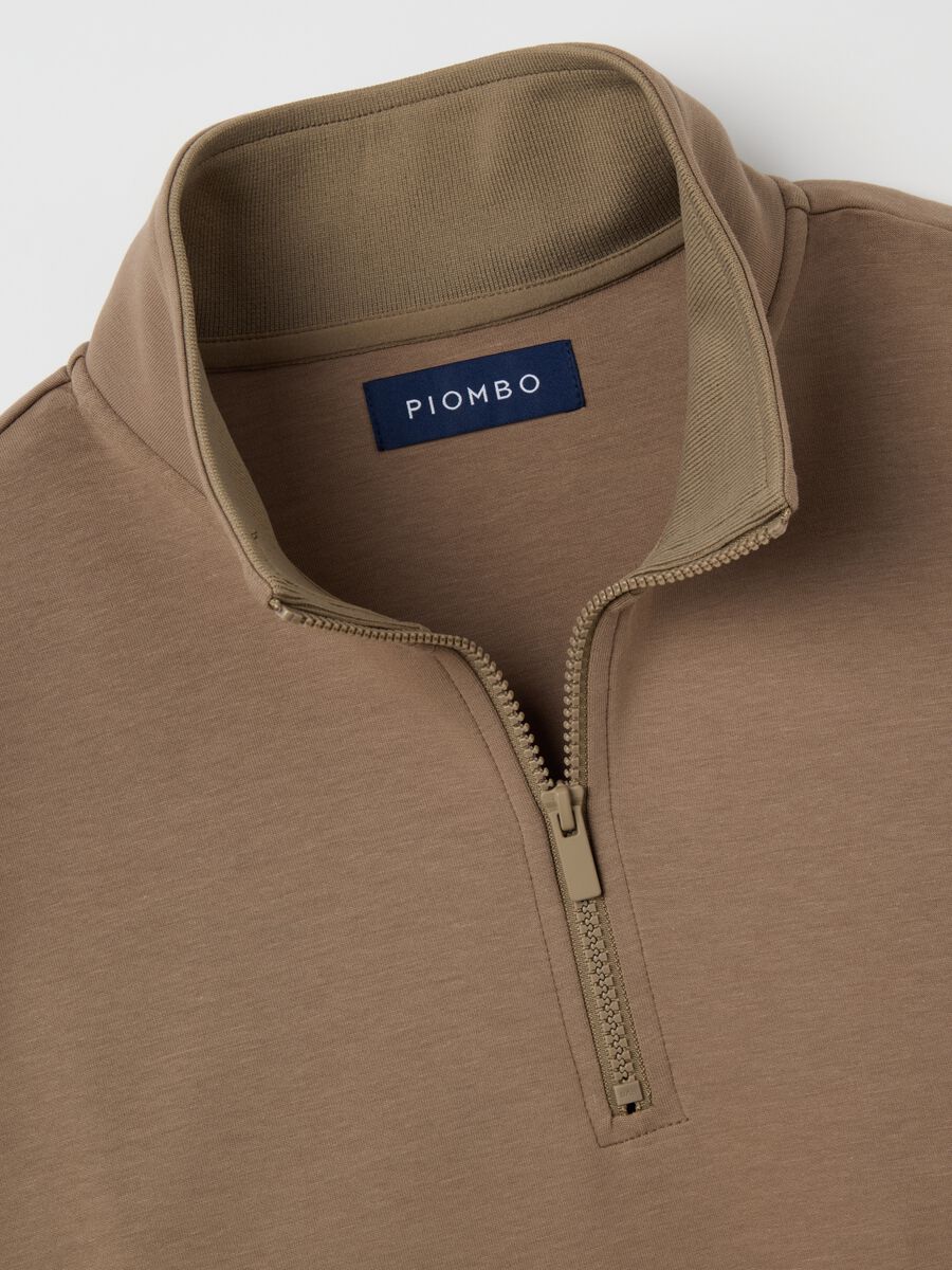 Felpa marrone con half zip_1