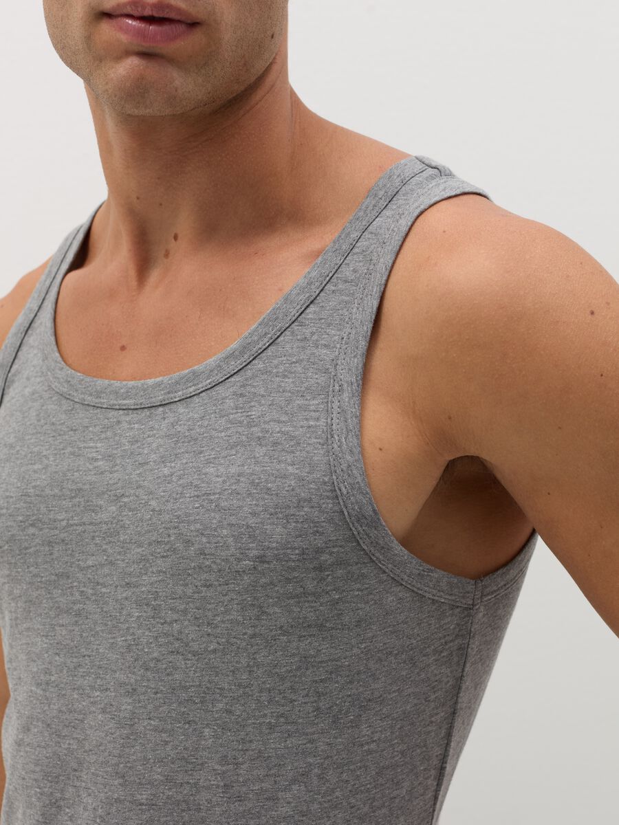 Racerback vest in organic cotton_3