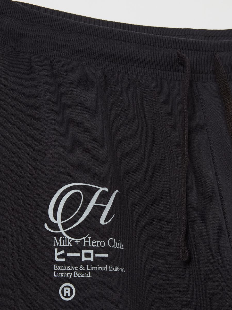 Fleece joggers with print_5