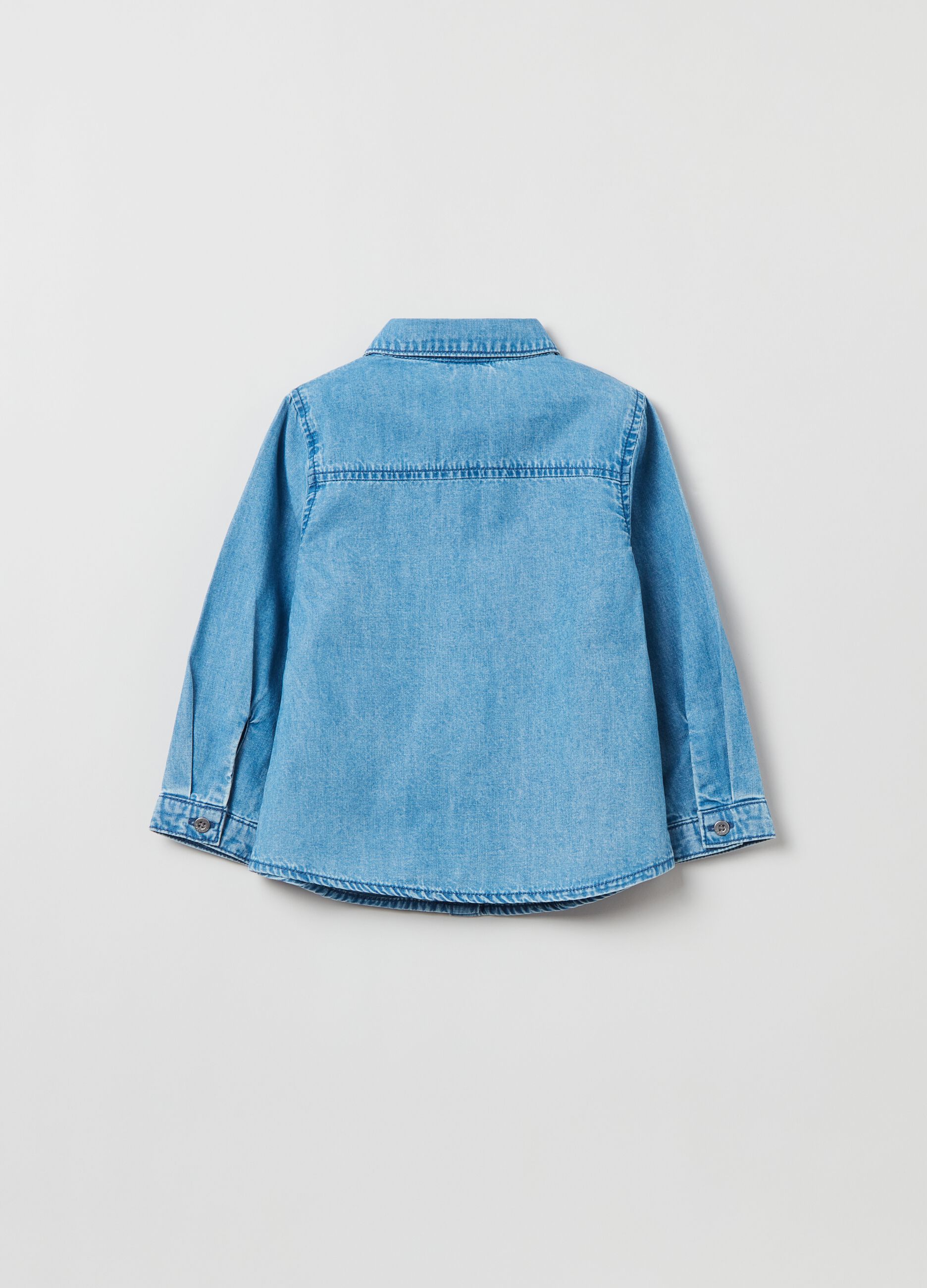 Camicia in denim con patch fiori_1