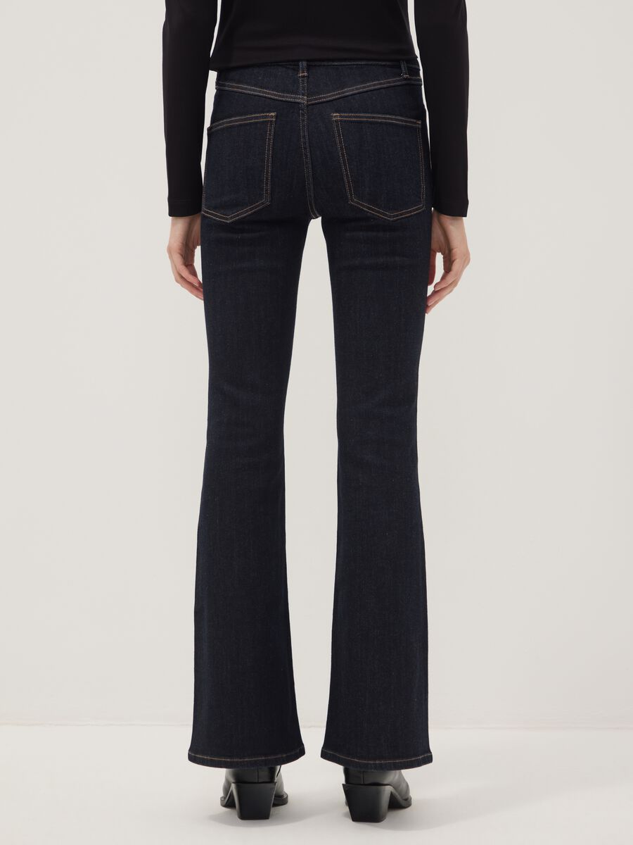 Blue flared stretch-cotton jeans_3