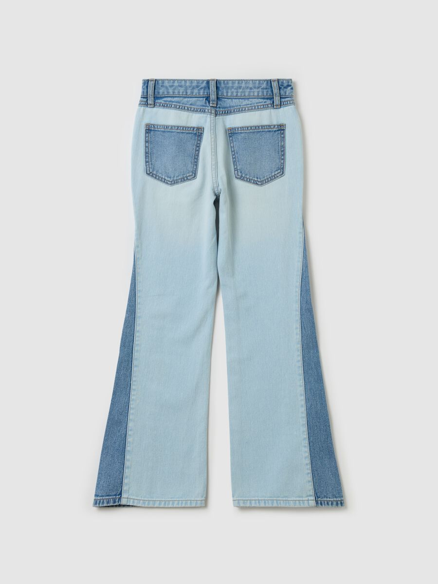 Flare-fit jeans with contrasting details_4