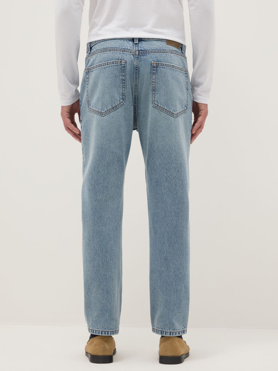 Pure Cotton Denim Blue Carrot Fit Jeans_2