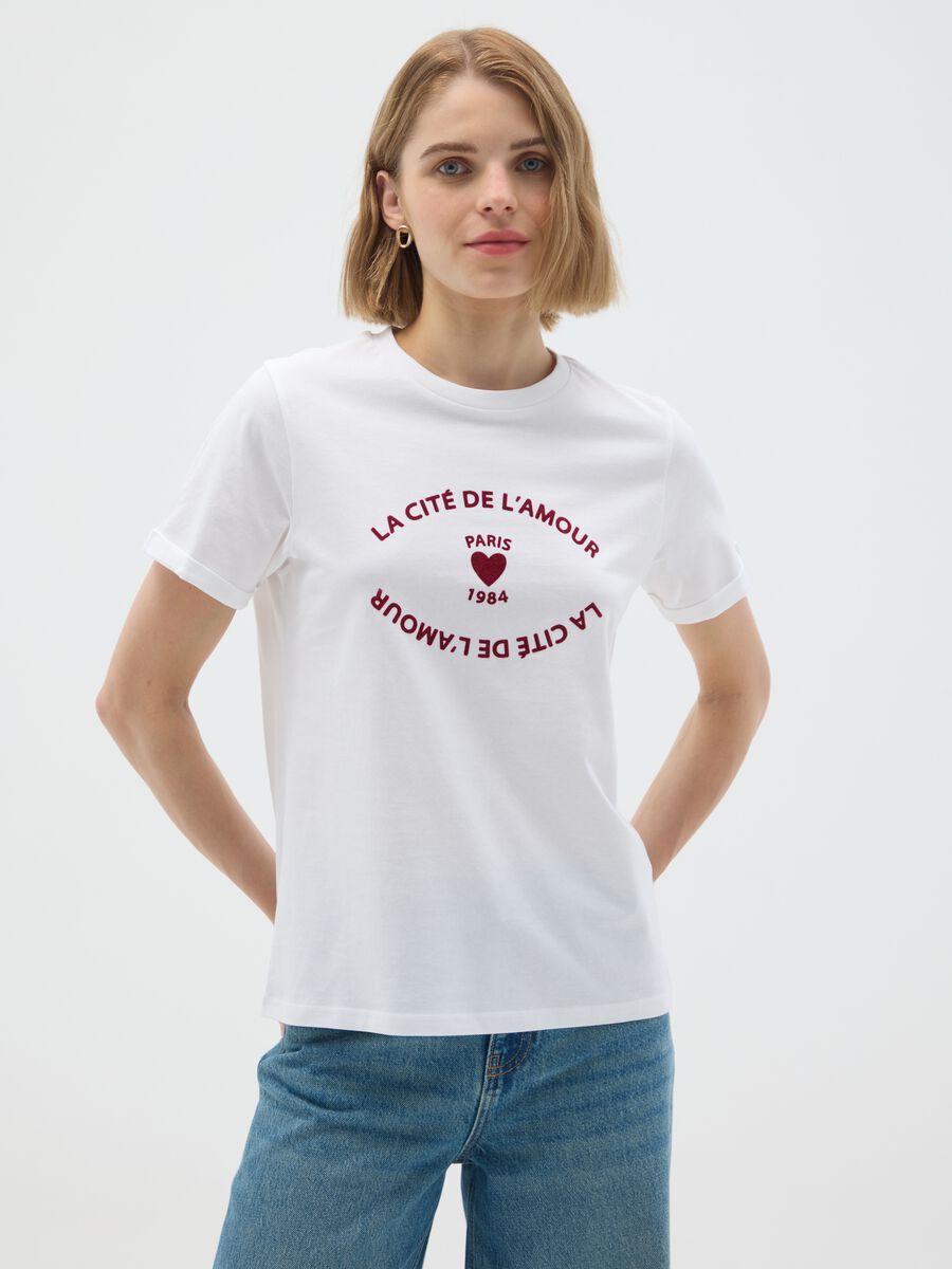 T-shirt in puro cotone bianca regular fit con stampa_0
