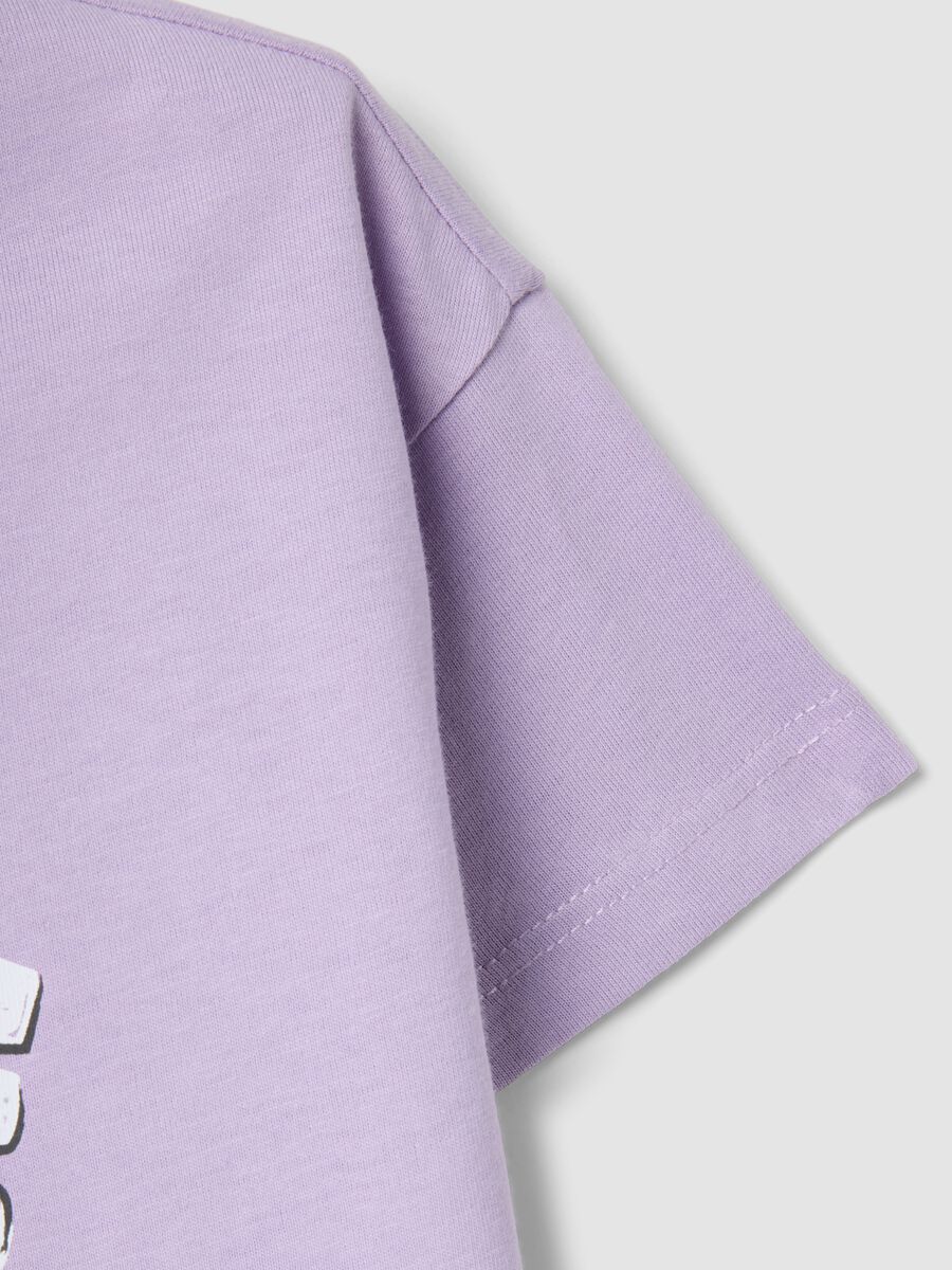 T-shirt in puro cotone viola regular fit da bambina con stampa_3