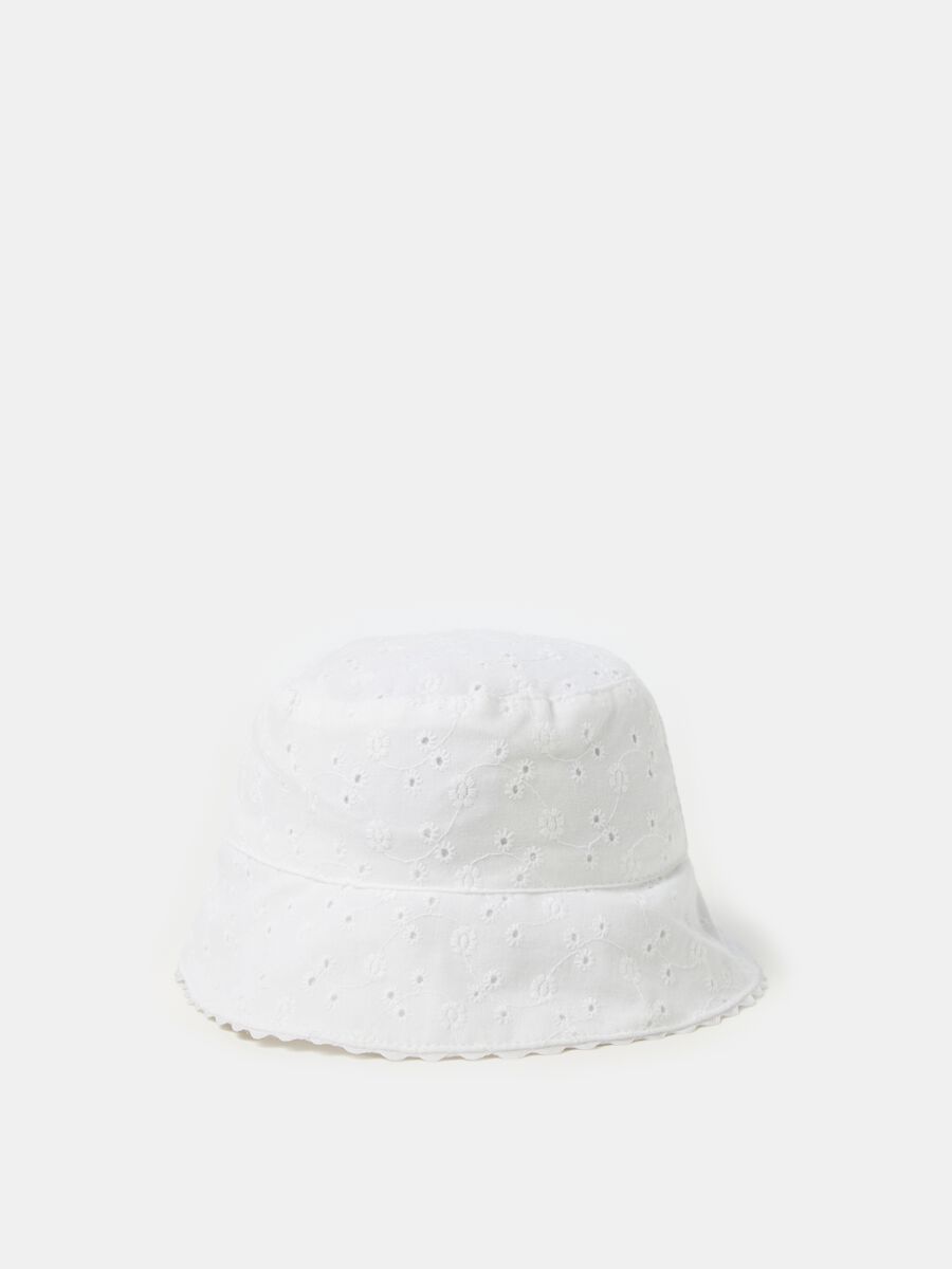 Broderie anglaise cloche hat_1