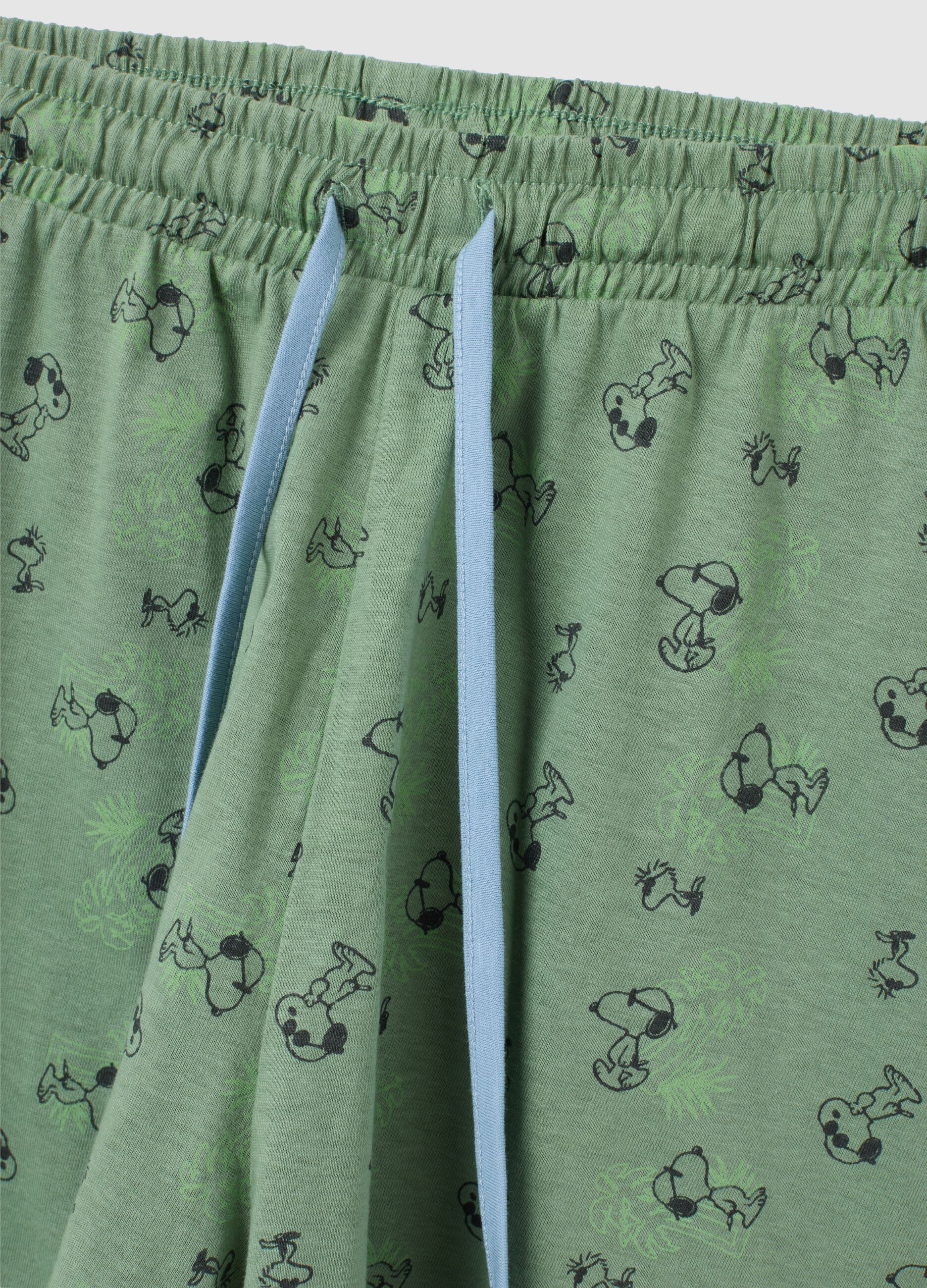 Women's pure cotton multicolour regular fit pyjamas with Snoopy print