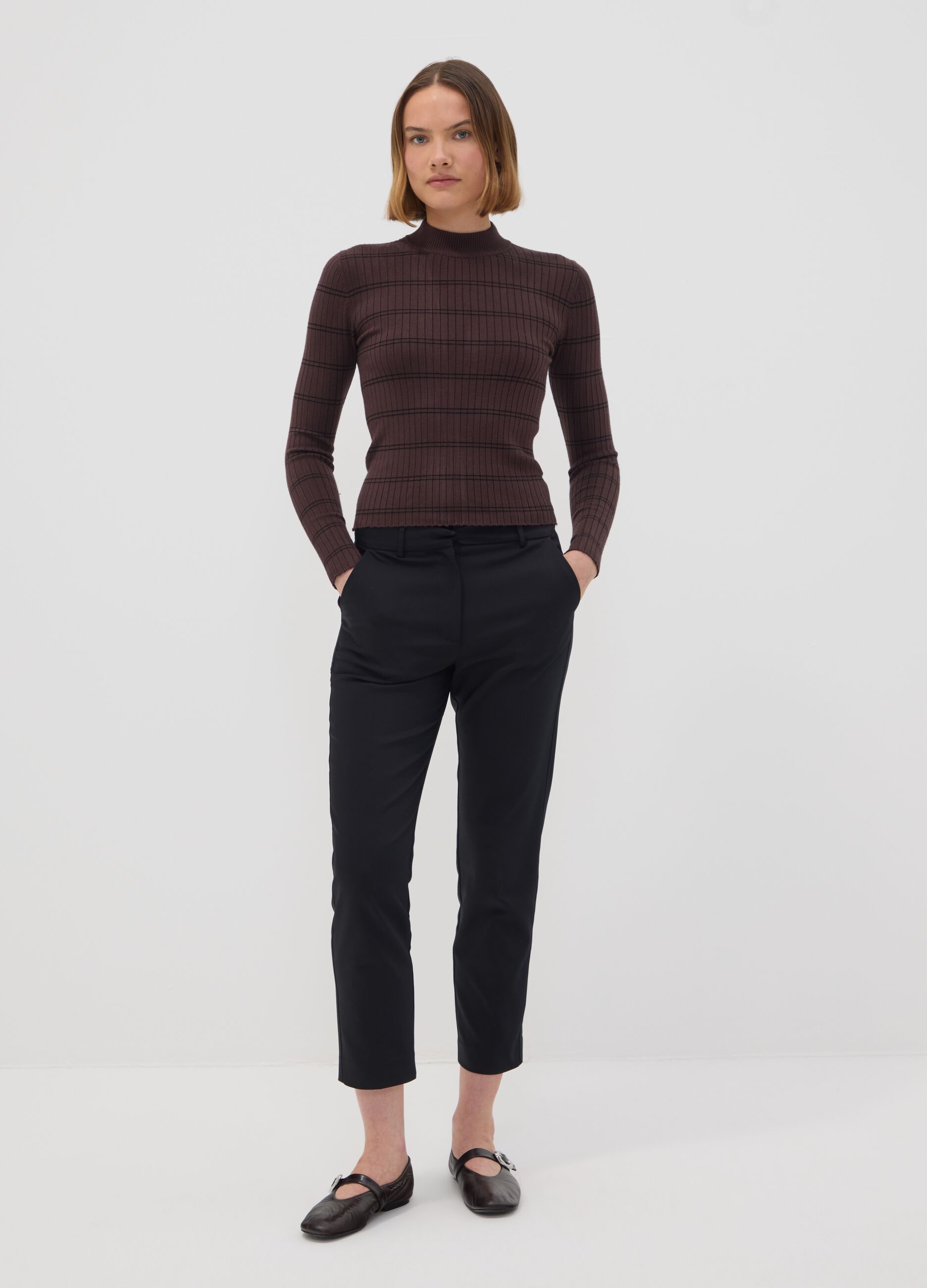 Brown fitted viscose-blend jumper with mock neck