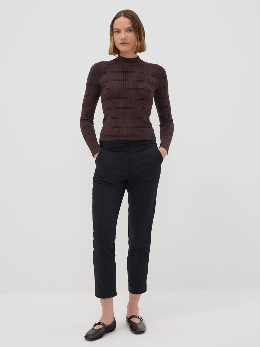 Brown fitted viscose-blend jumper with mock neck_2