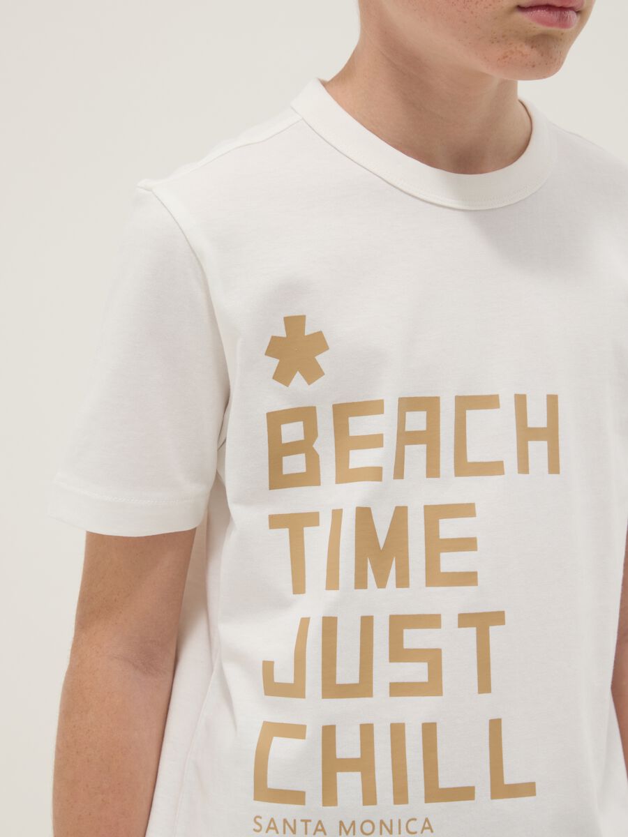 T-shirt in puro cotone bianca da ragazzo regular fit con scritta_2