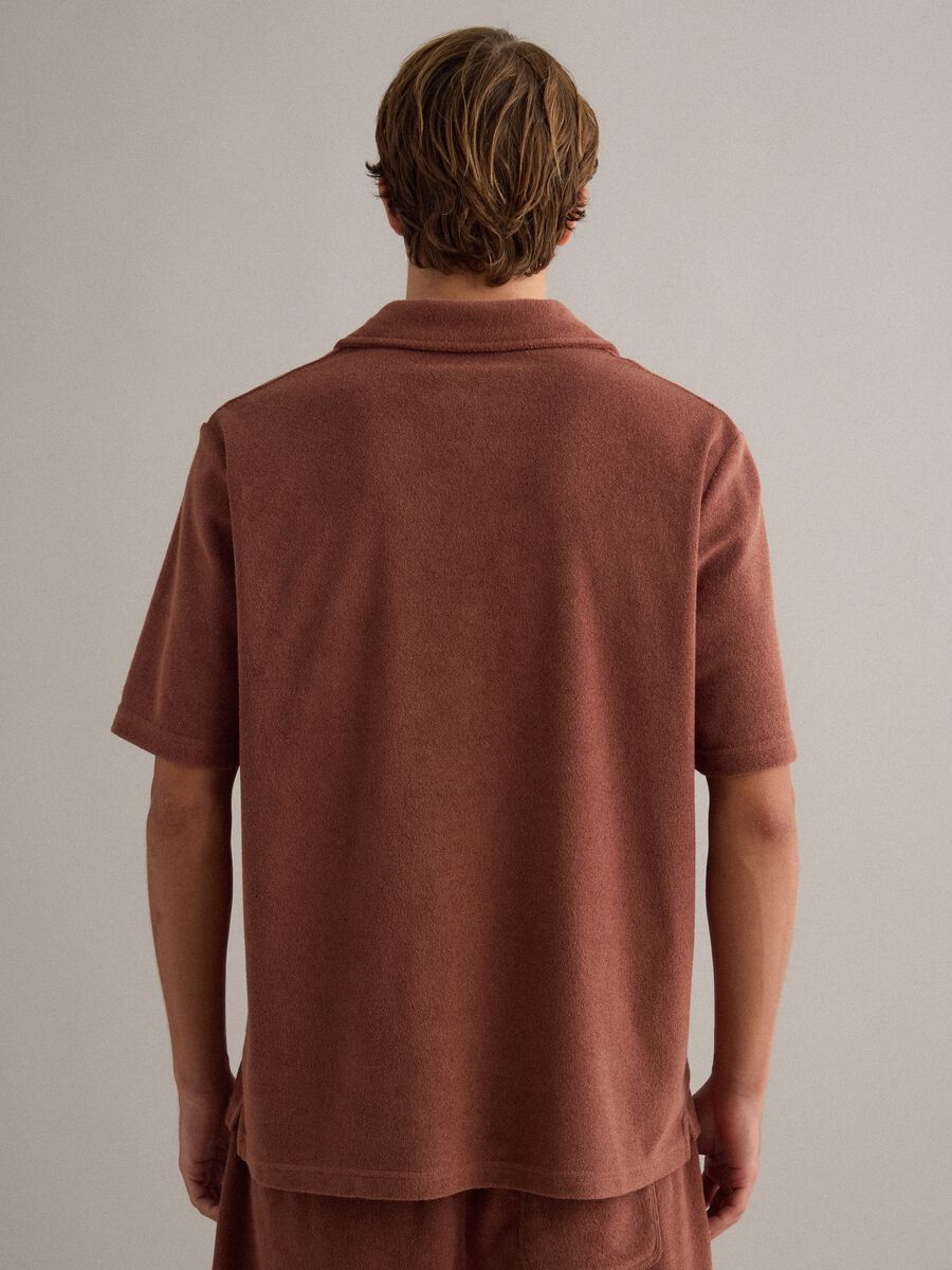 Polo a maniche corte in misto cotone marrone regular fit_3