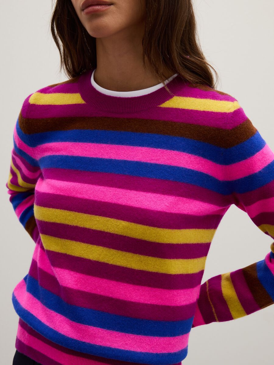Maglione a righe multicolor in pura lana_3
