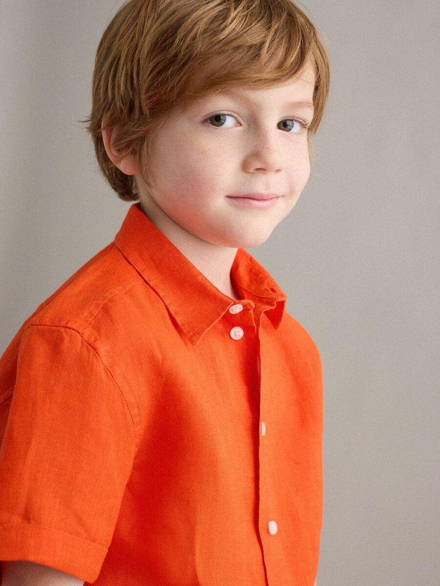 Camicia arancione in puro lino per bambino over fit_2