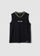 Black sporty V-neck vest_3