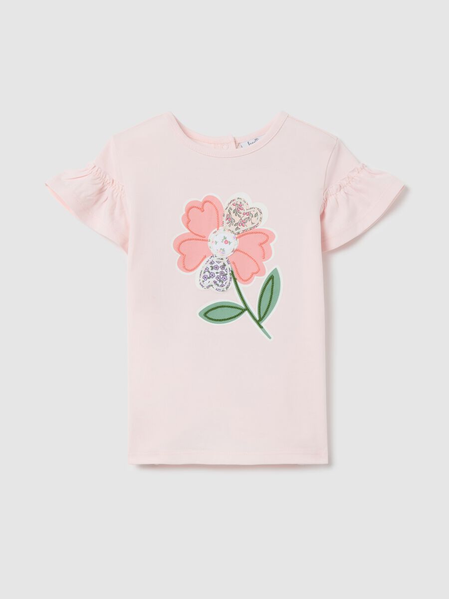 T-shirt with patchwork-effect flower application_0
