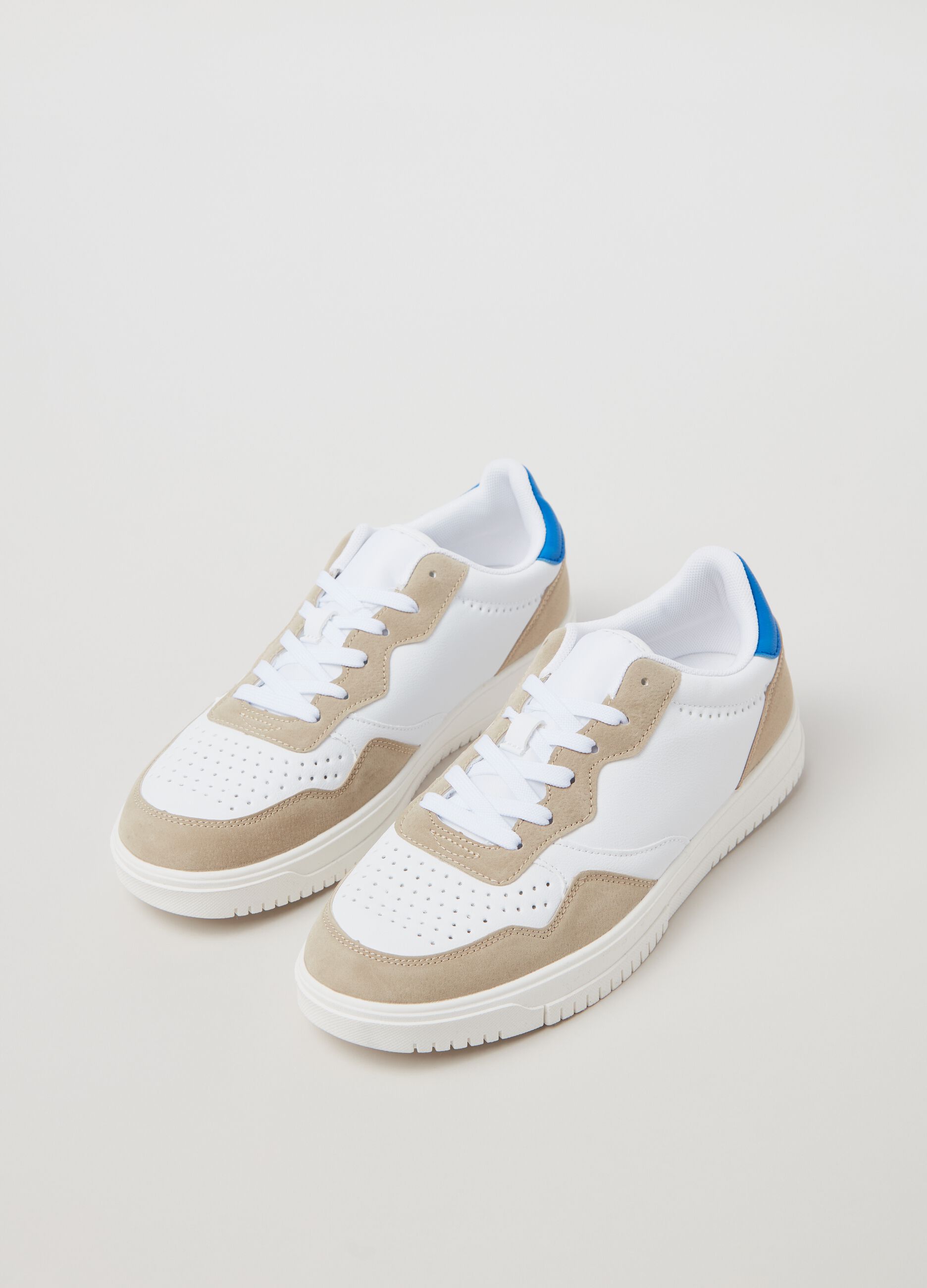 Sneakers color block con lacci