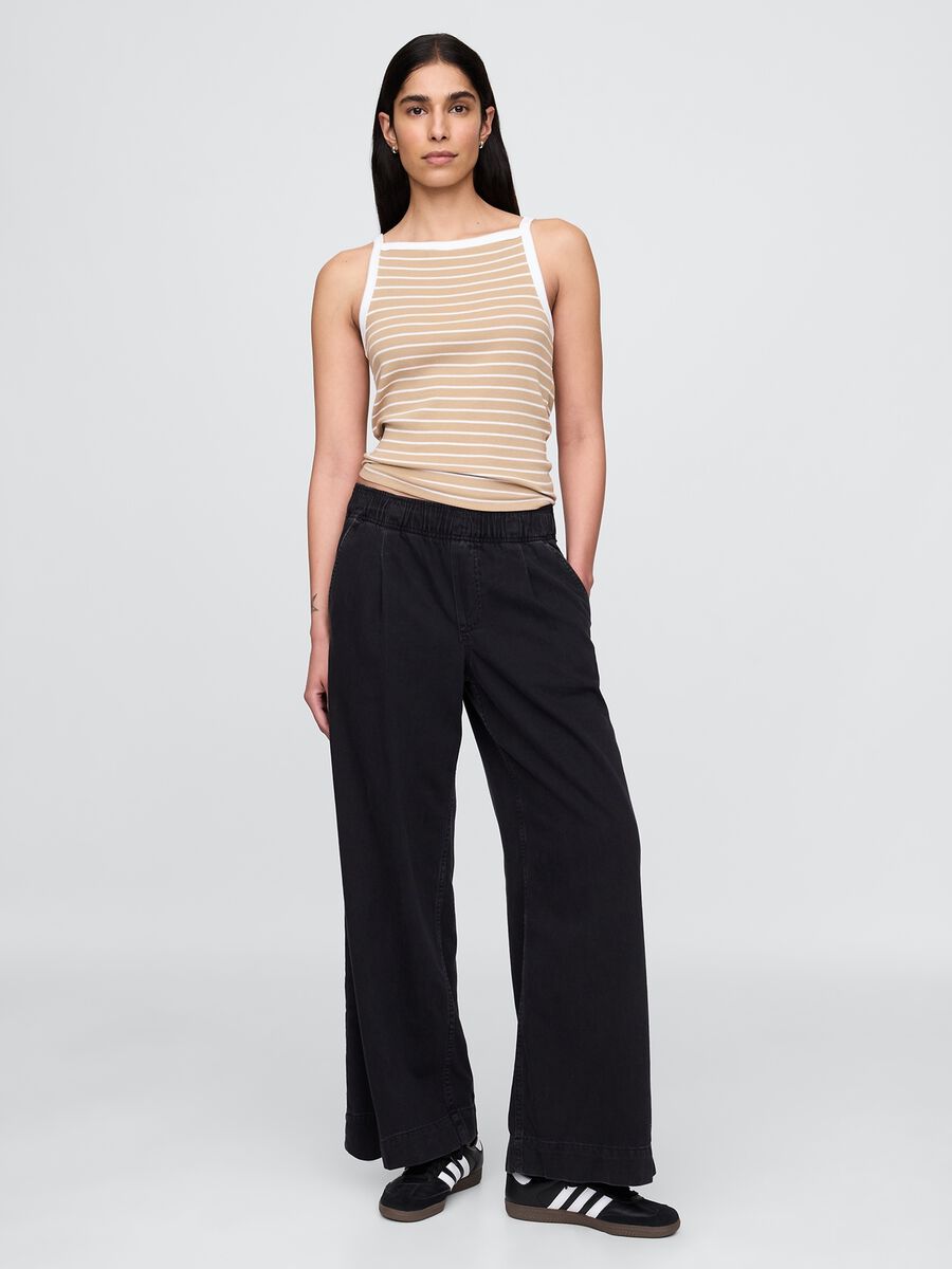 Black Wide Trousers with Pockets_0