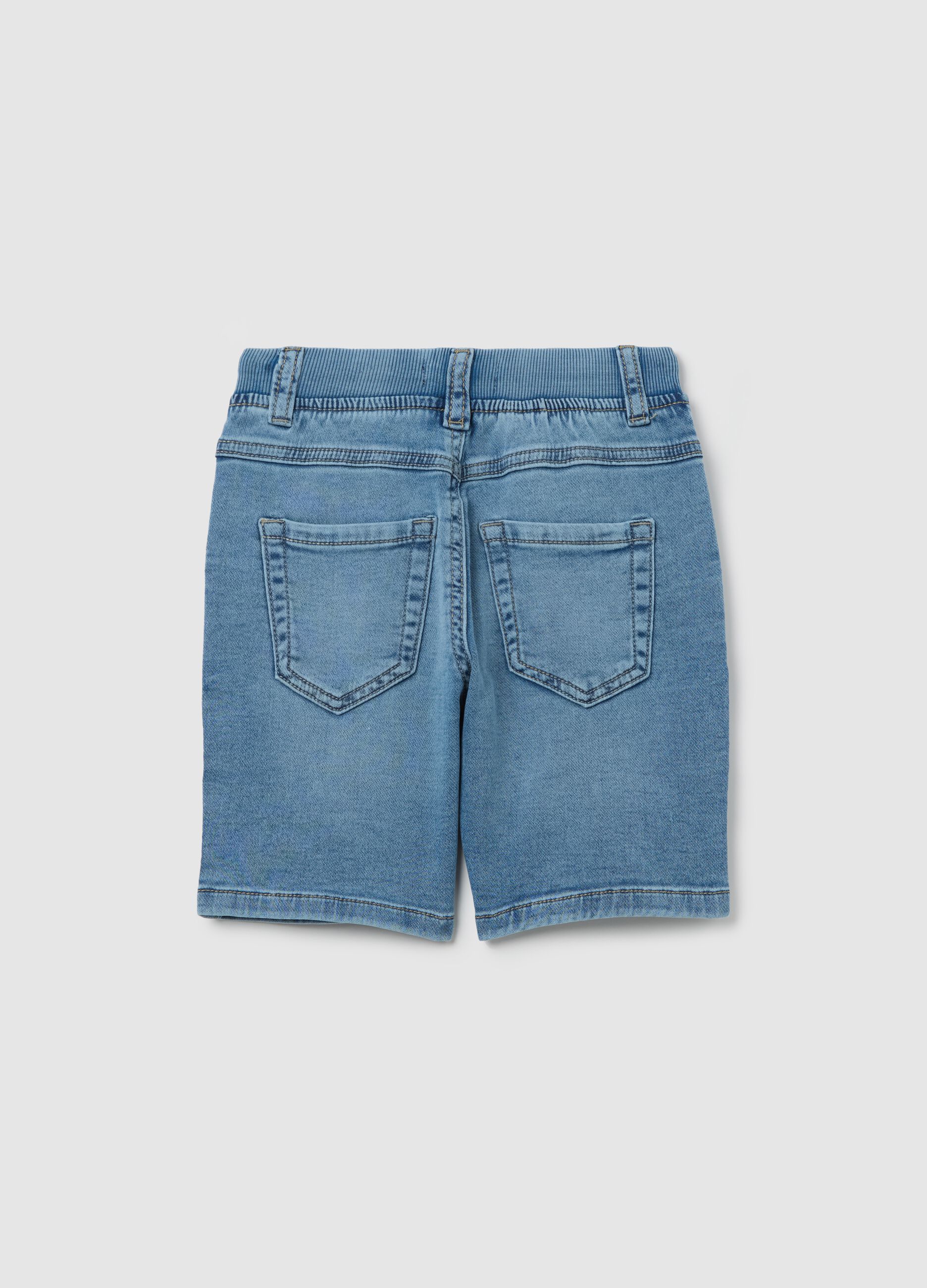 Denim Bermuda shorts with pockets and drawstring