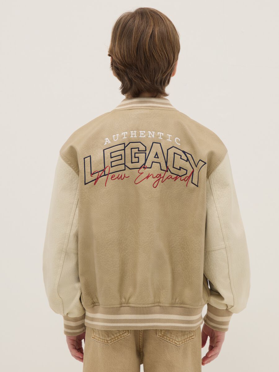 Beige boy's bomber with regular fit and buttons_1