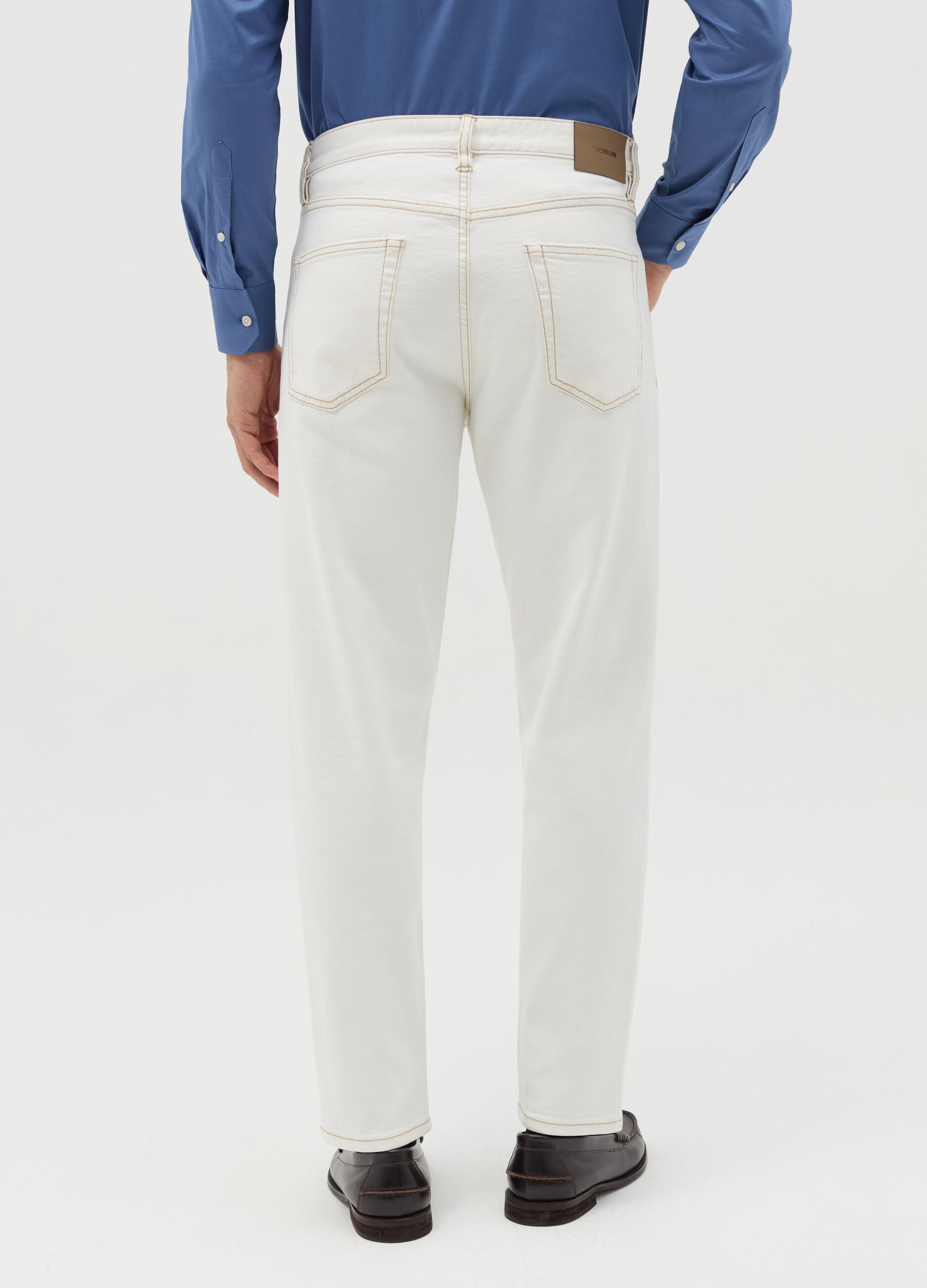Jeans relaxed fit in cotone e canapa stretch