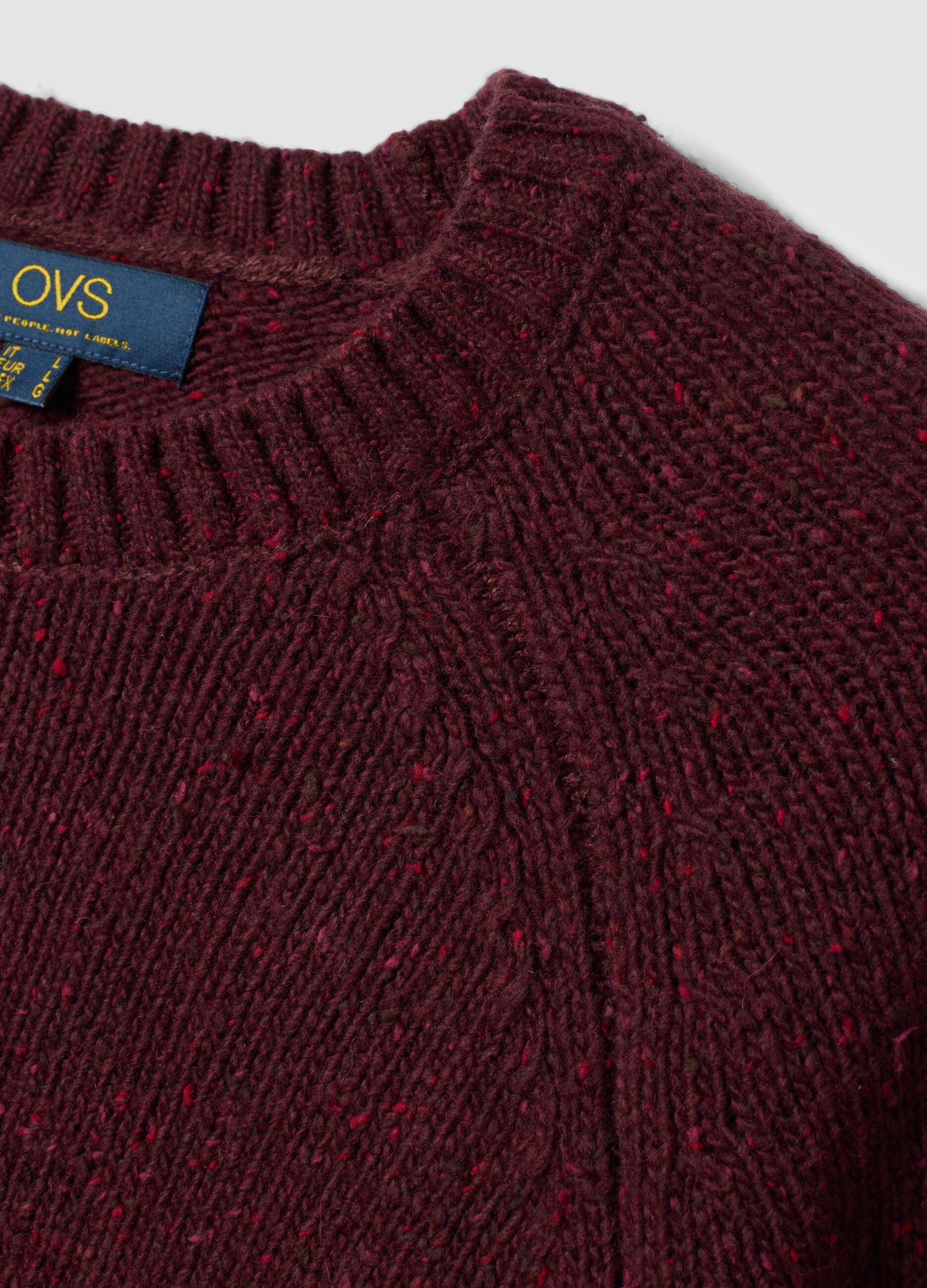 Maglione rosso girocollo in misto cotone e lana