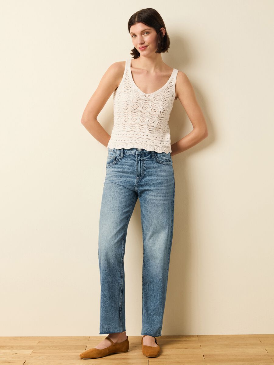 Crochet tank top with V neck_2