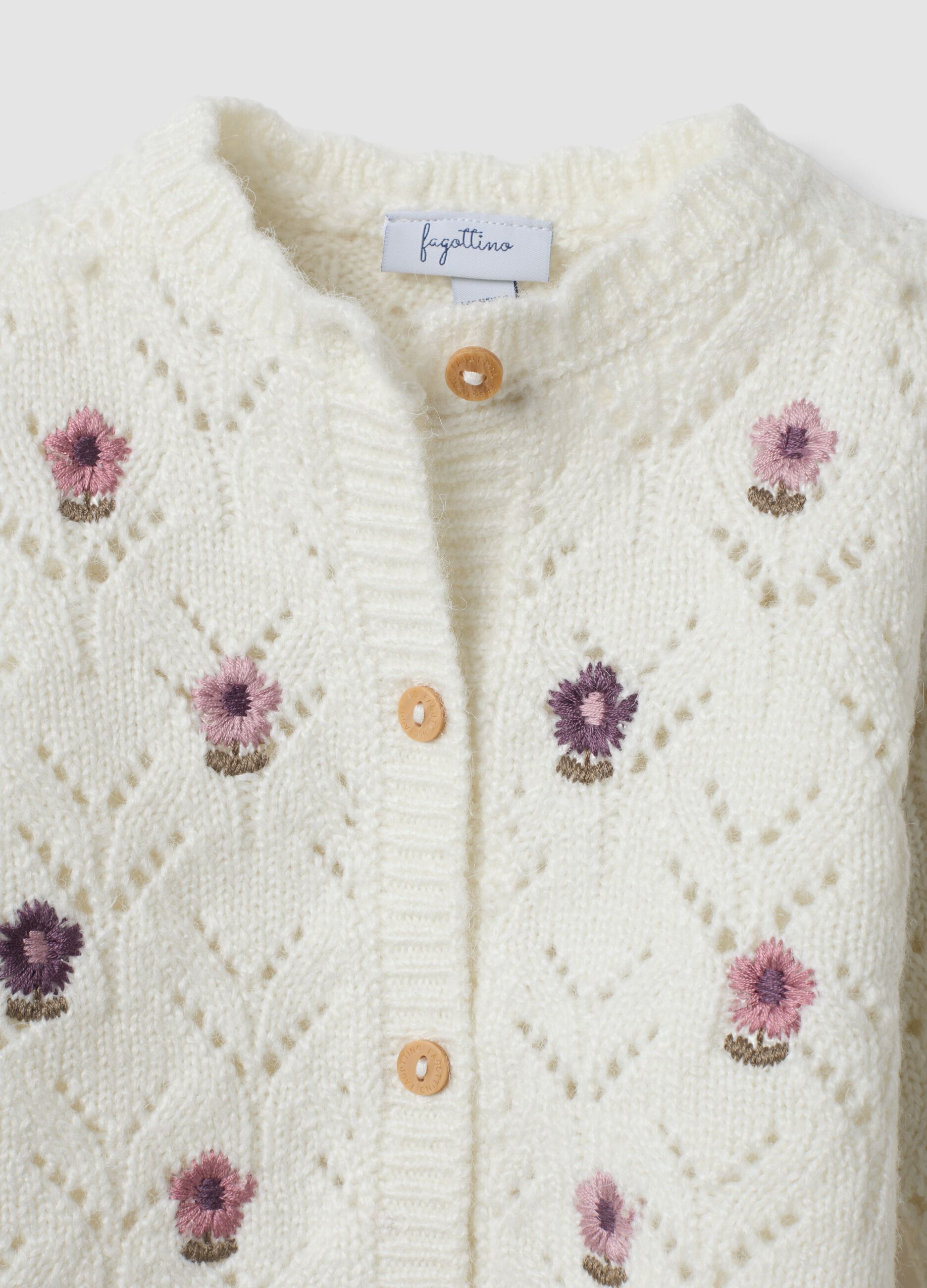 Cardigan bianco in maglia traforata con girocollo