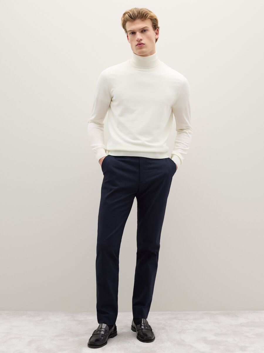 Slim fit blue stretch cotton trousers_0