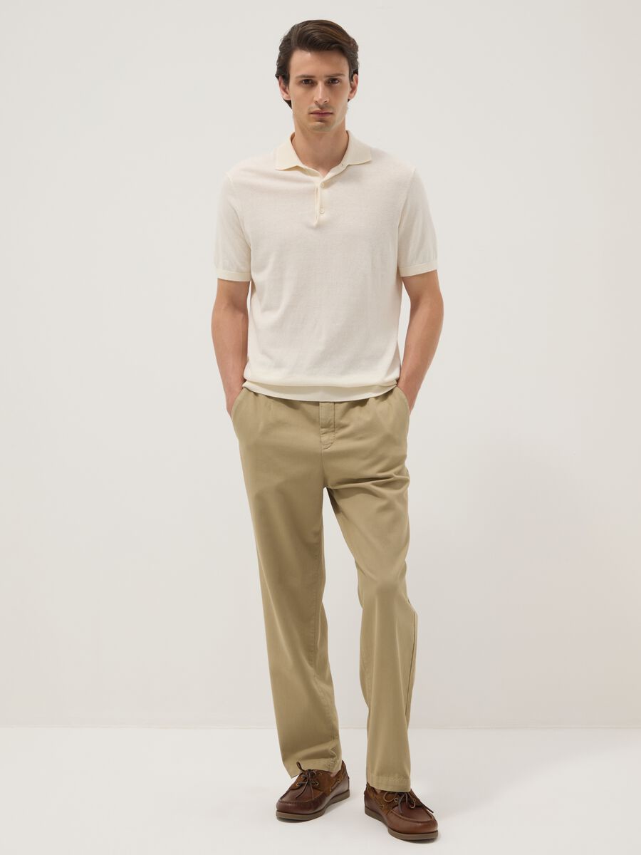 Pantaloni chino beige in puro cotone carrot fit_0