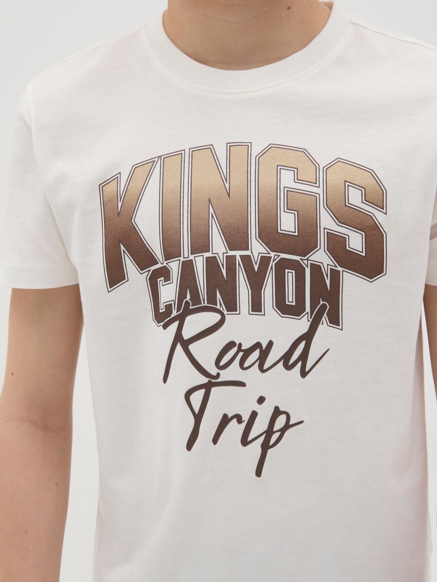 White Kings Canyon Road Trip Cotton T-shirt for Boys_2