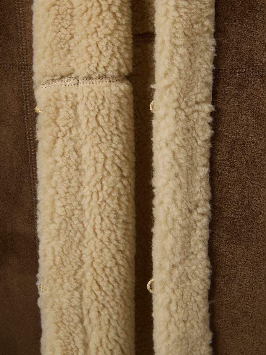 Regular fit brown sleeveless jacket_6