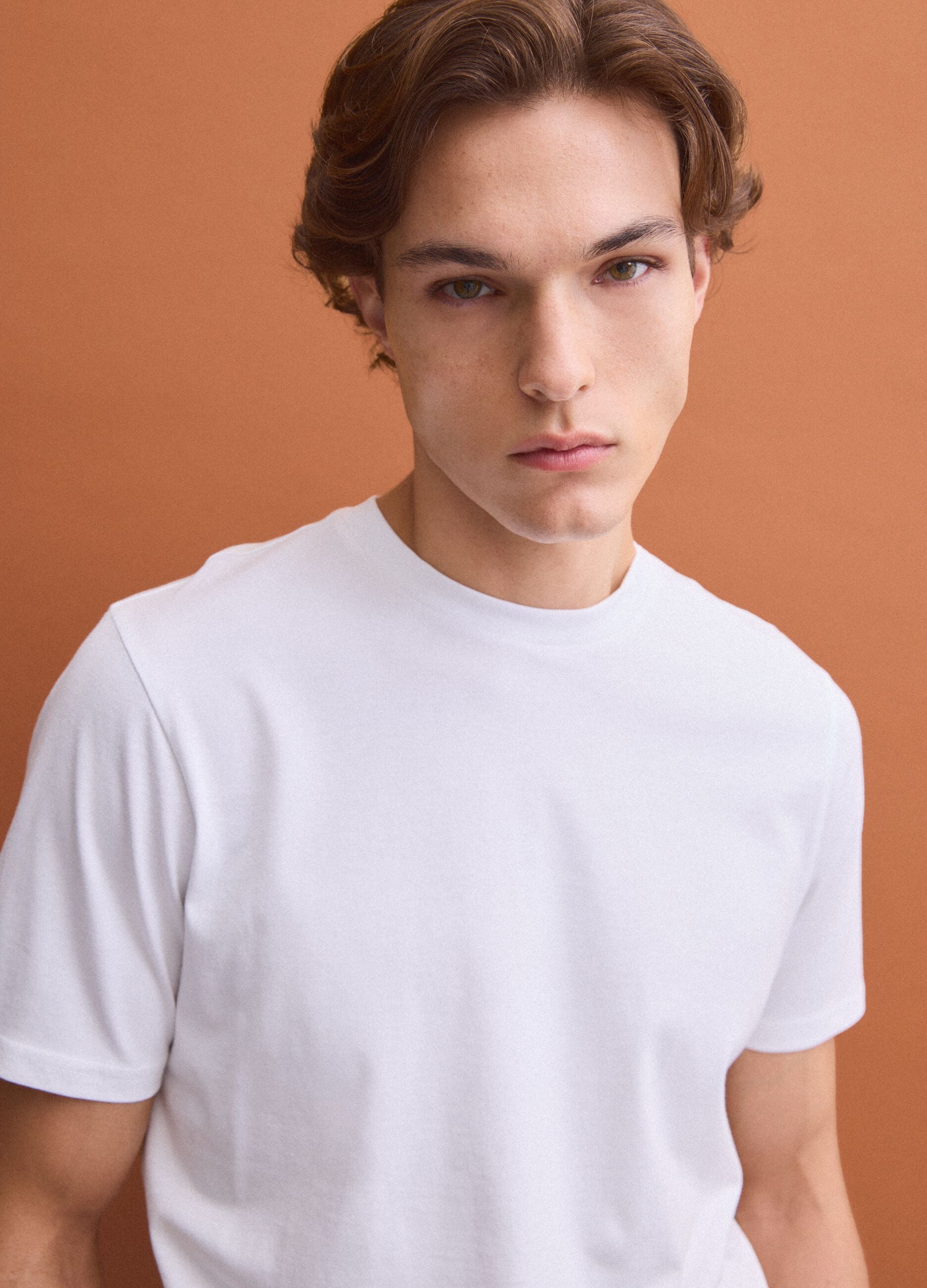 White pure-cotton crew-neck T-shirt in a regular fit