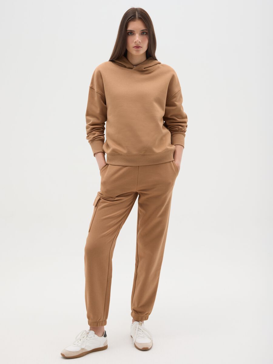 Brown regular fit cotton blend cargo trousers_0