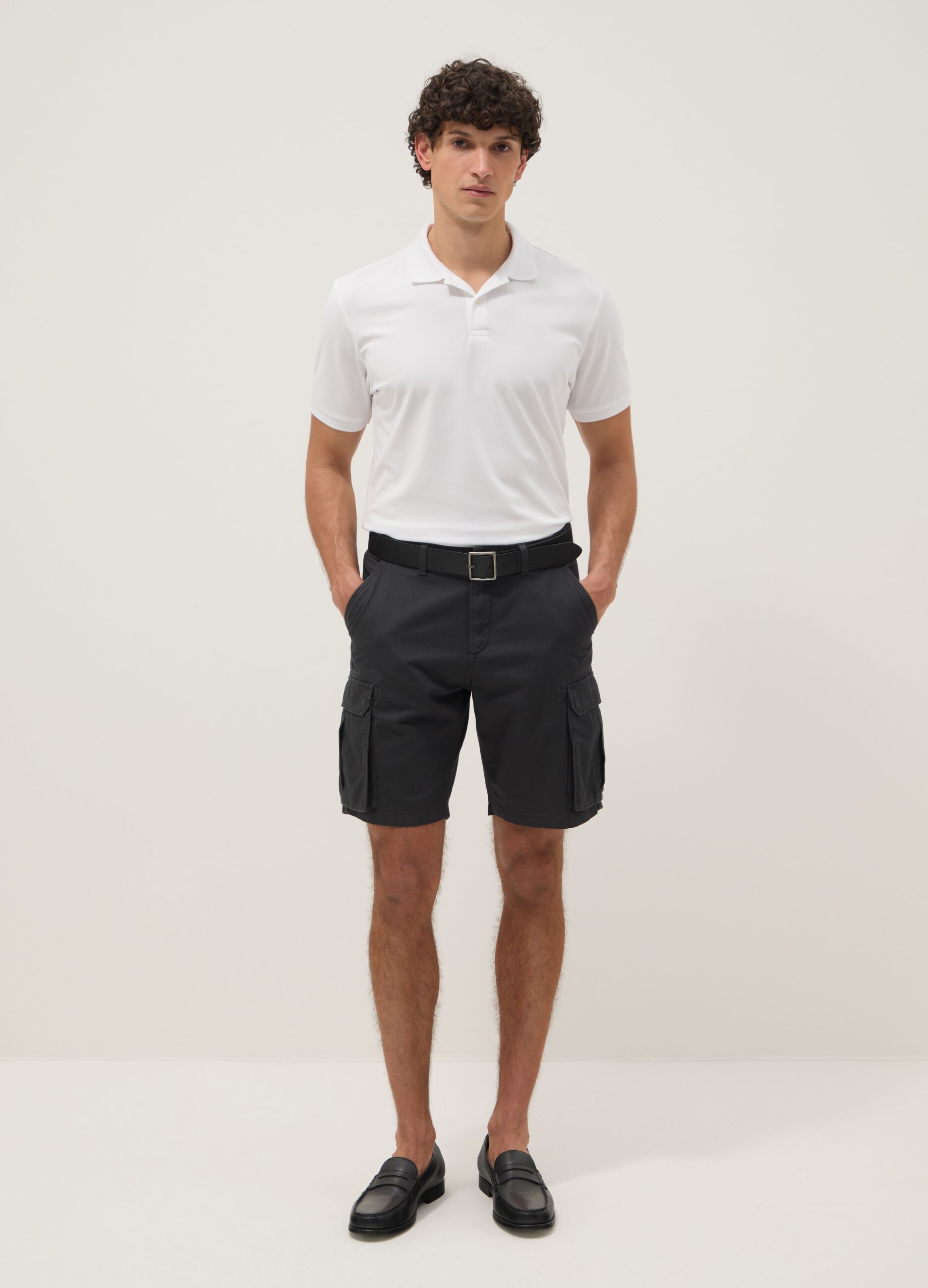 Black pure cotton cargo Bermuda shorts, regular fit