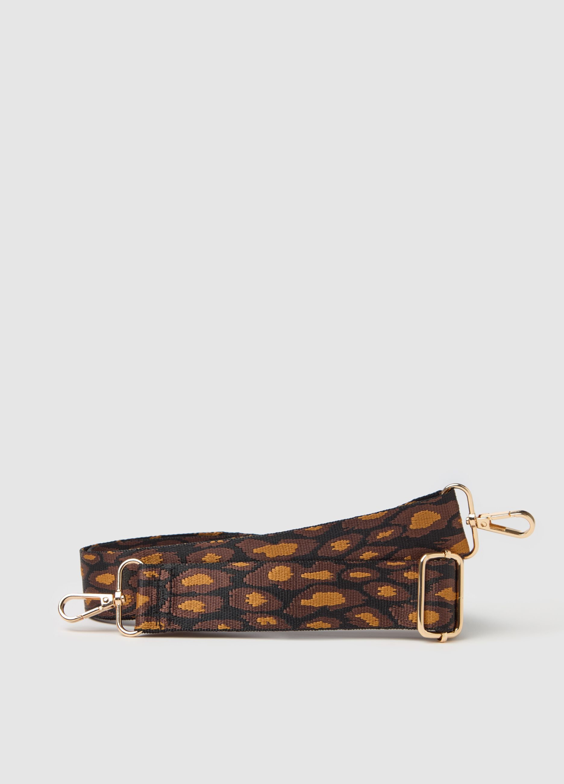 Shoulder strap with animal print pattern