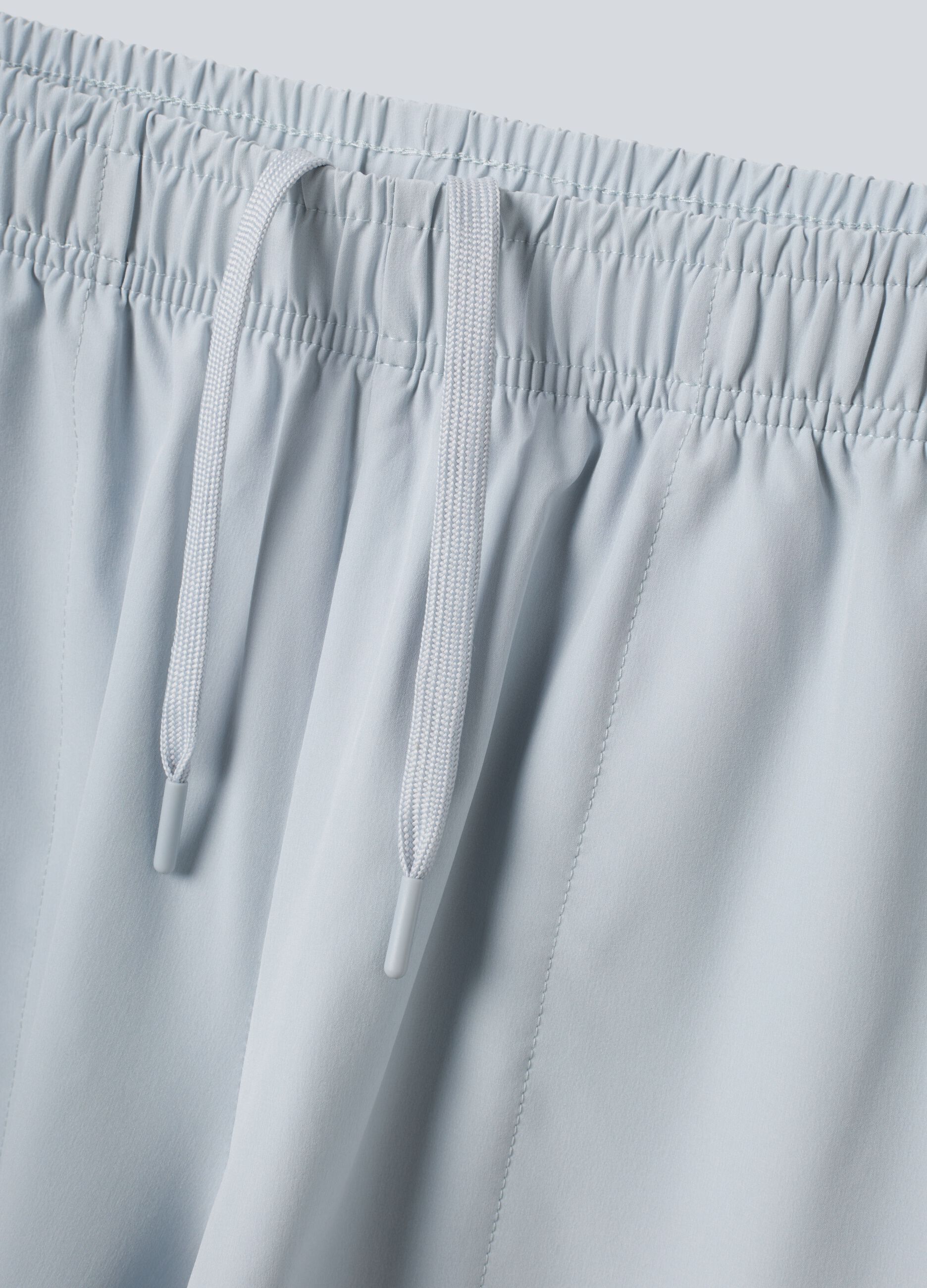 Grey ALTAVIA COURT sports shorts in stretch fabric