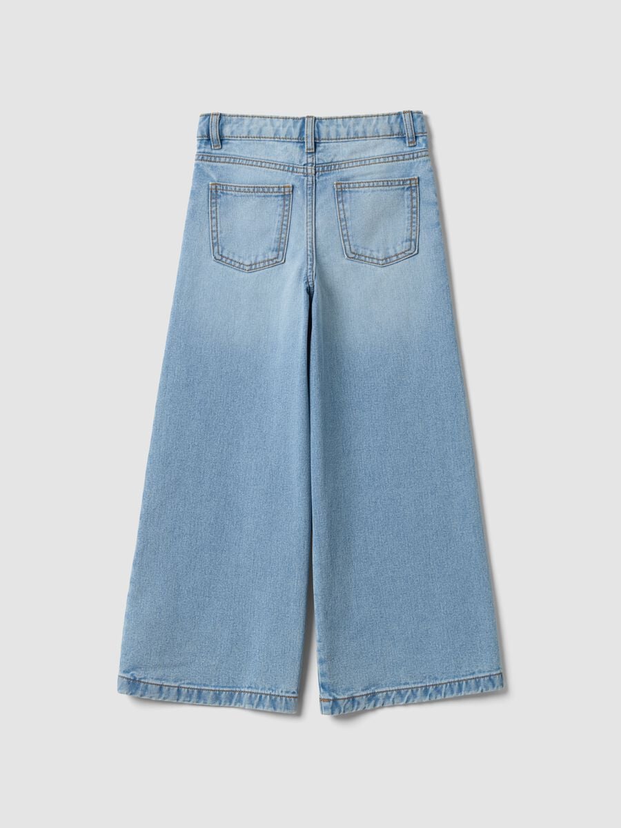 Jeans wide leg denim in puro cotone con ricami per bambina_1
