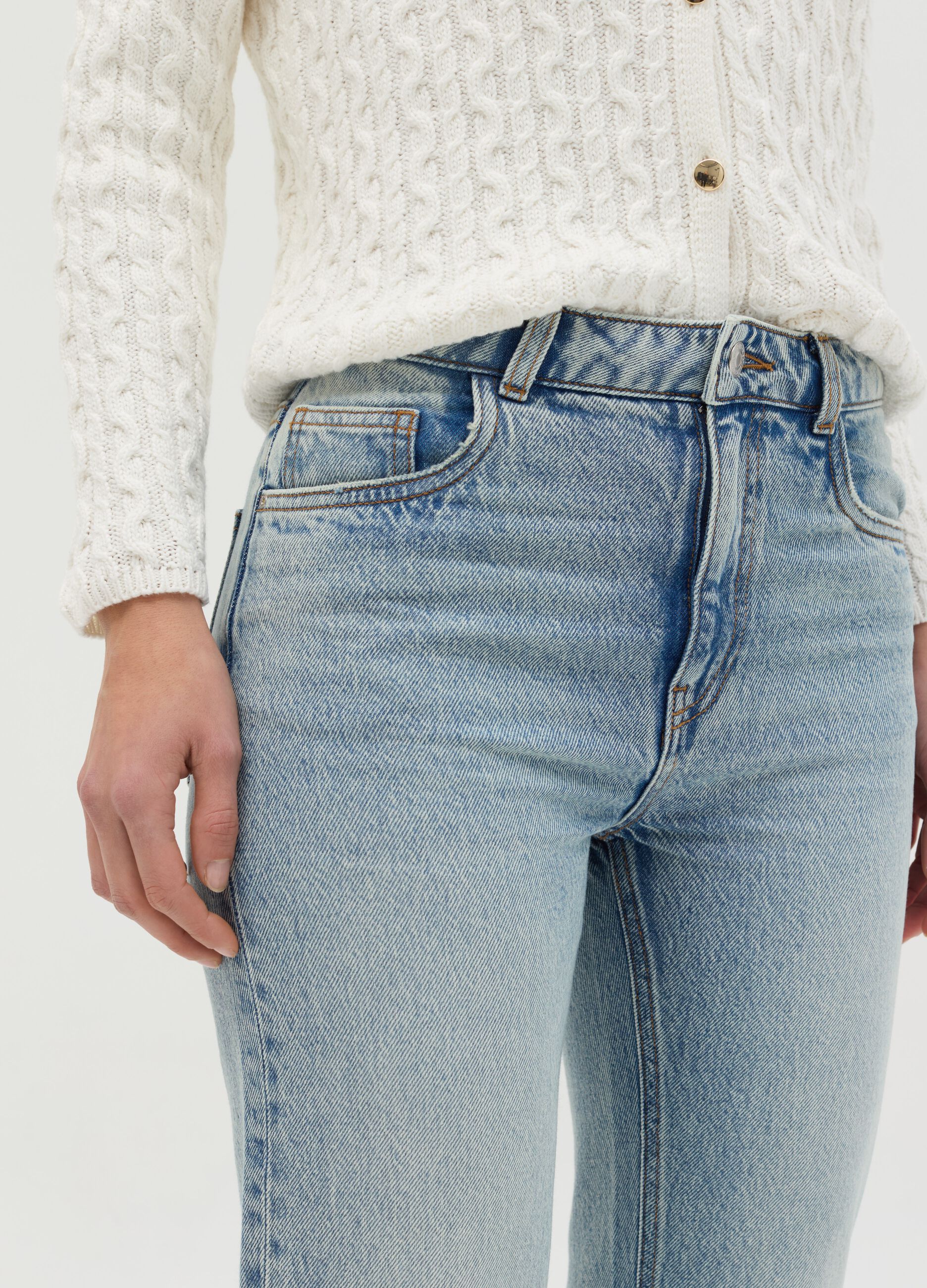 Five-pocket,straight-fit jeans