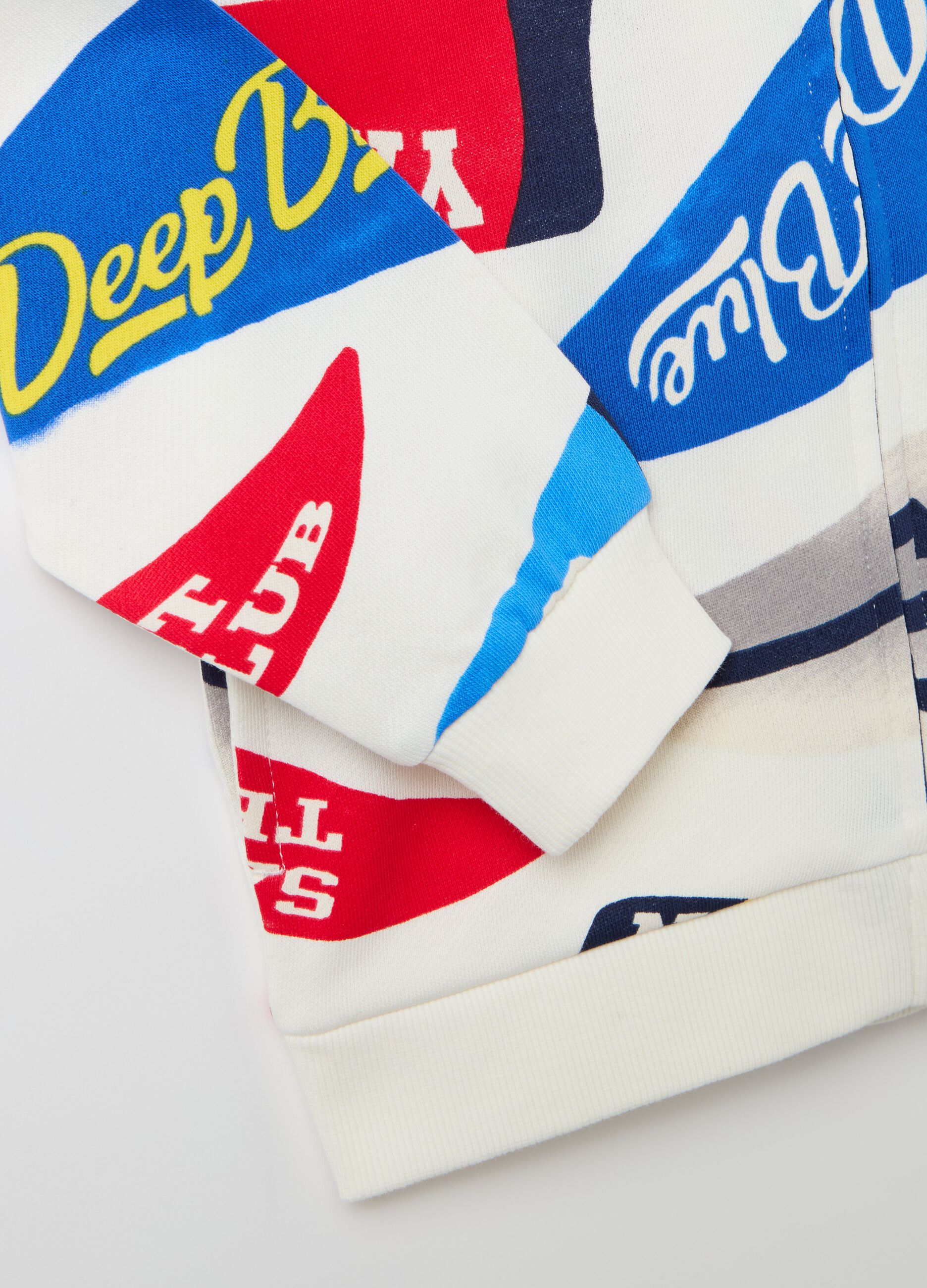 Full-zip con cappuccio e stampa motivo nautica