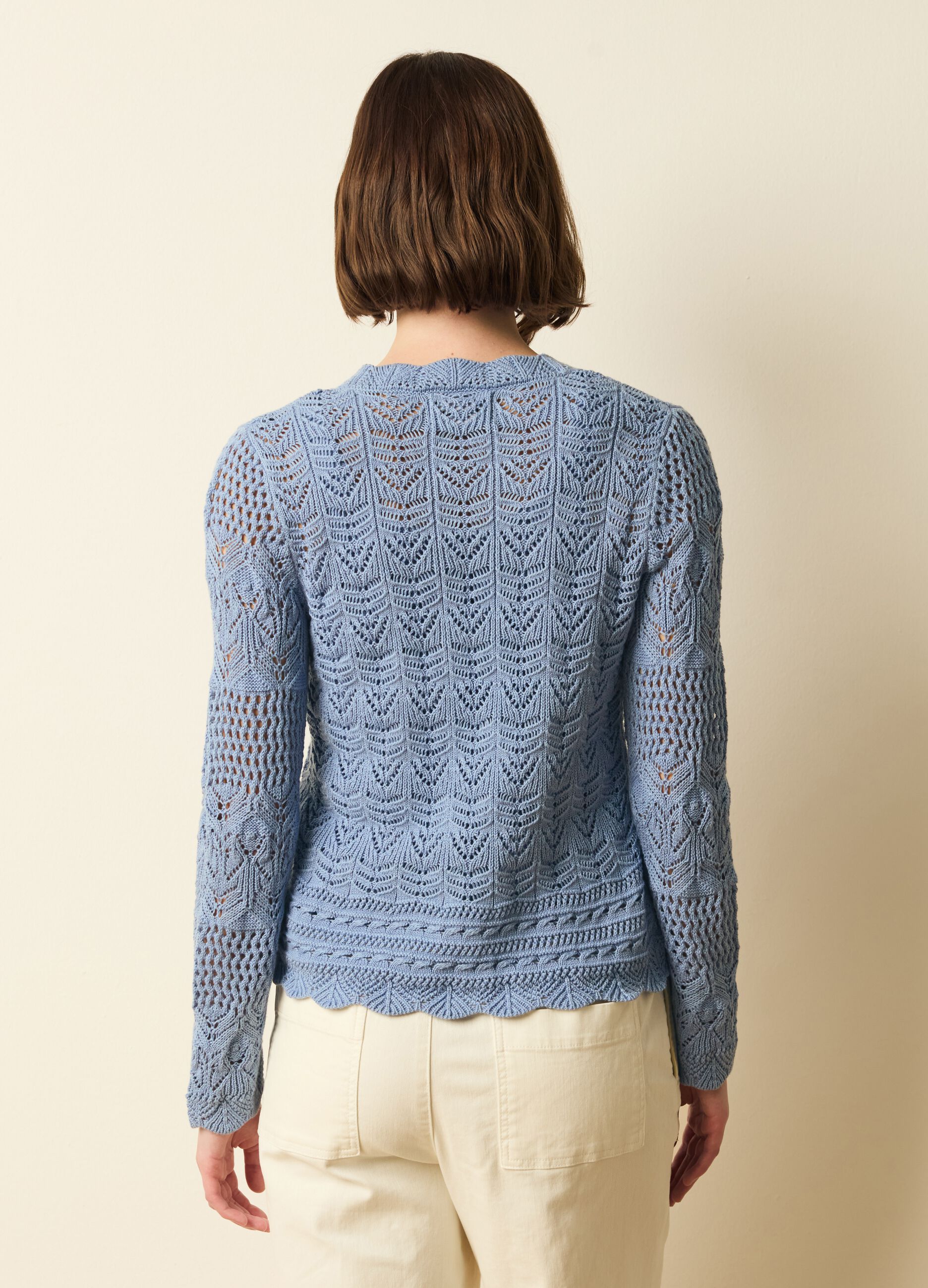 Crochet cardigan with V neck