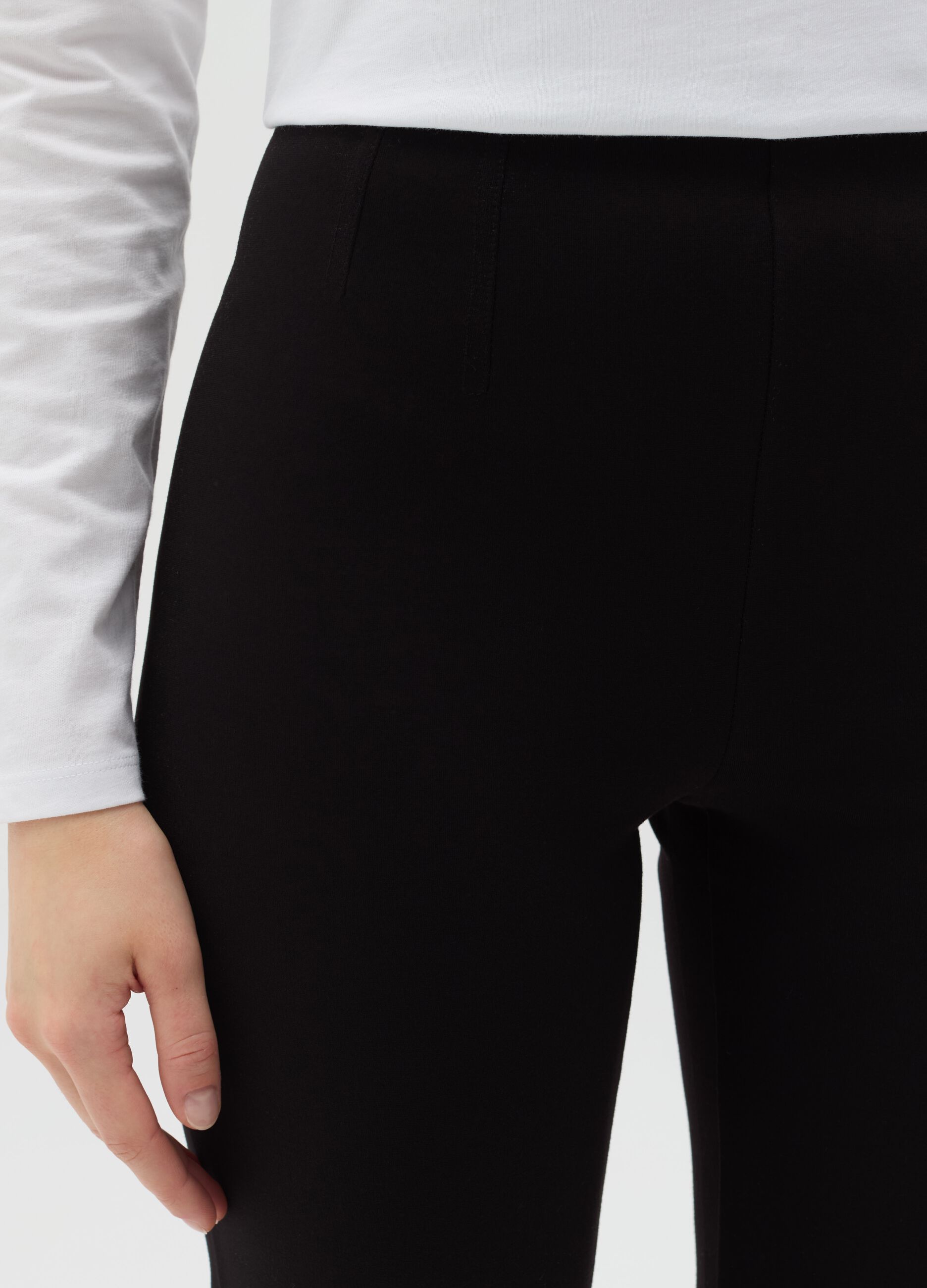Solid colour stretch leggings